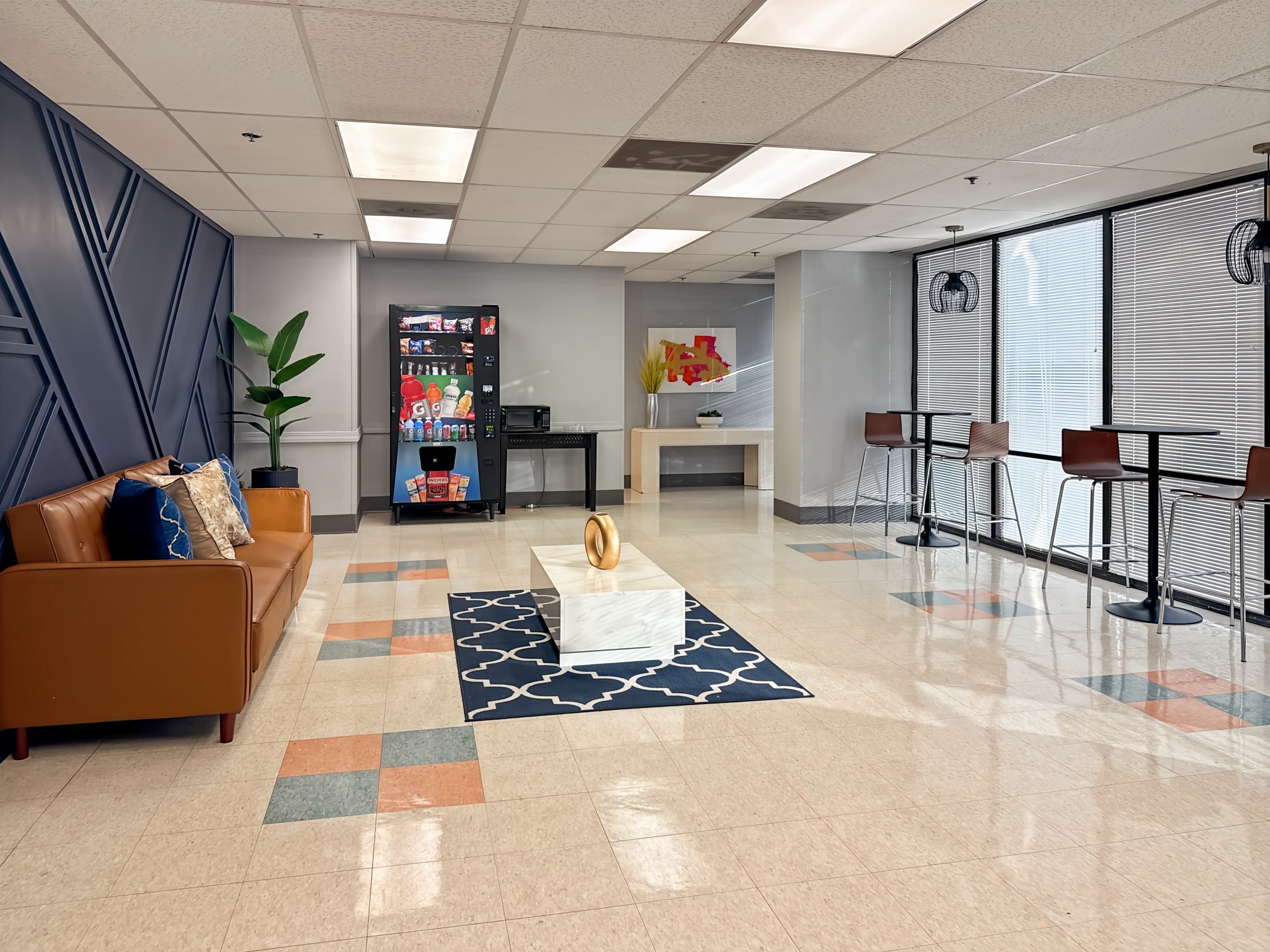 TN, Memphis - Union Avenue image 3