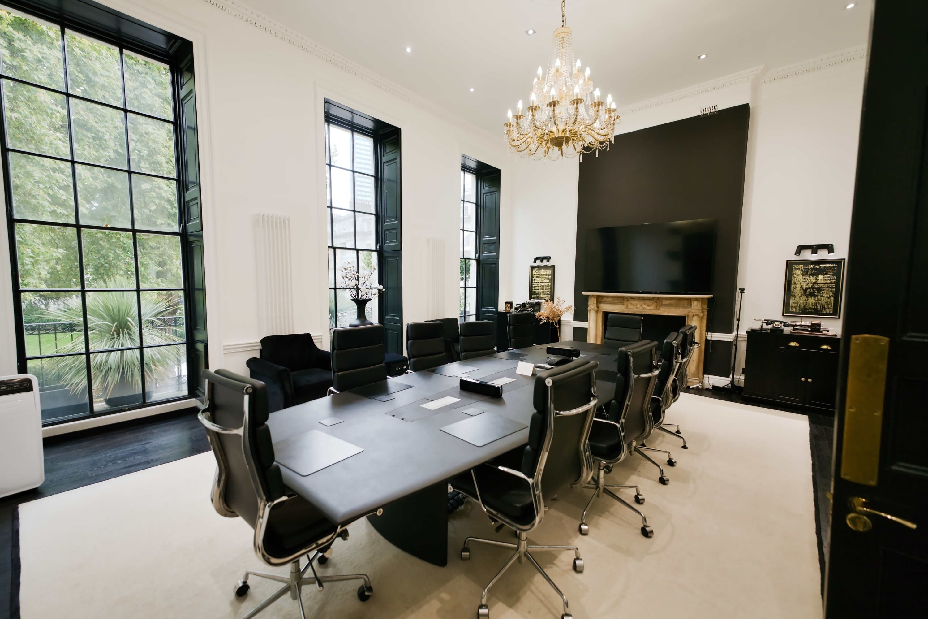 London, 39 Fitzroy Square image 10