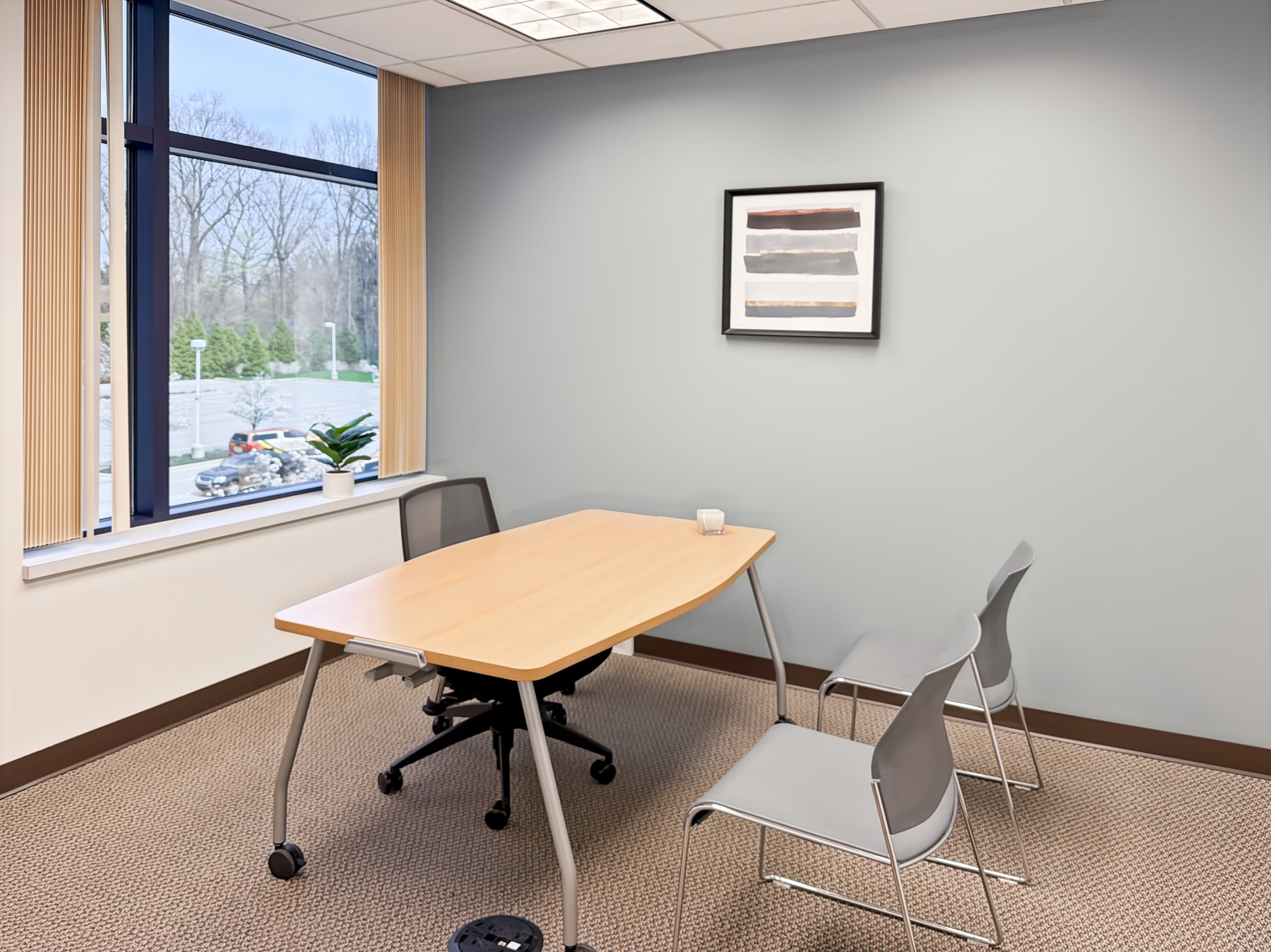 MI, Grand Rapids - Kenmoor Ave image 6