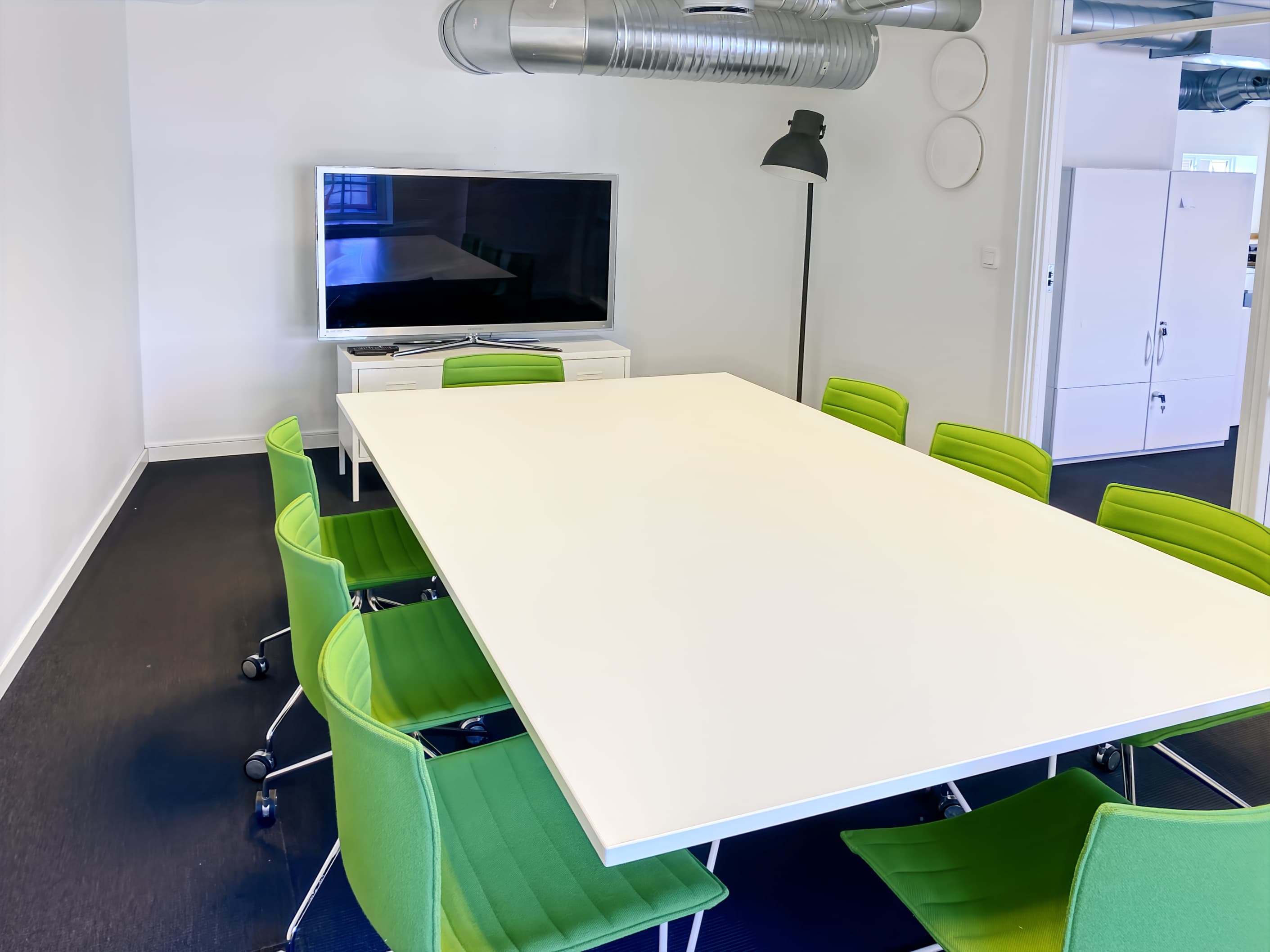 Oslo, Spaces Fredensborg image 14