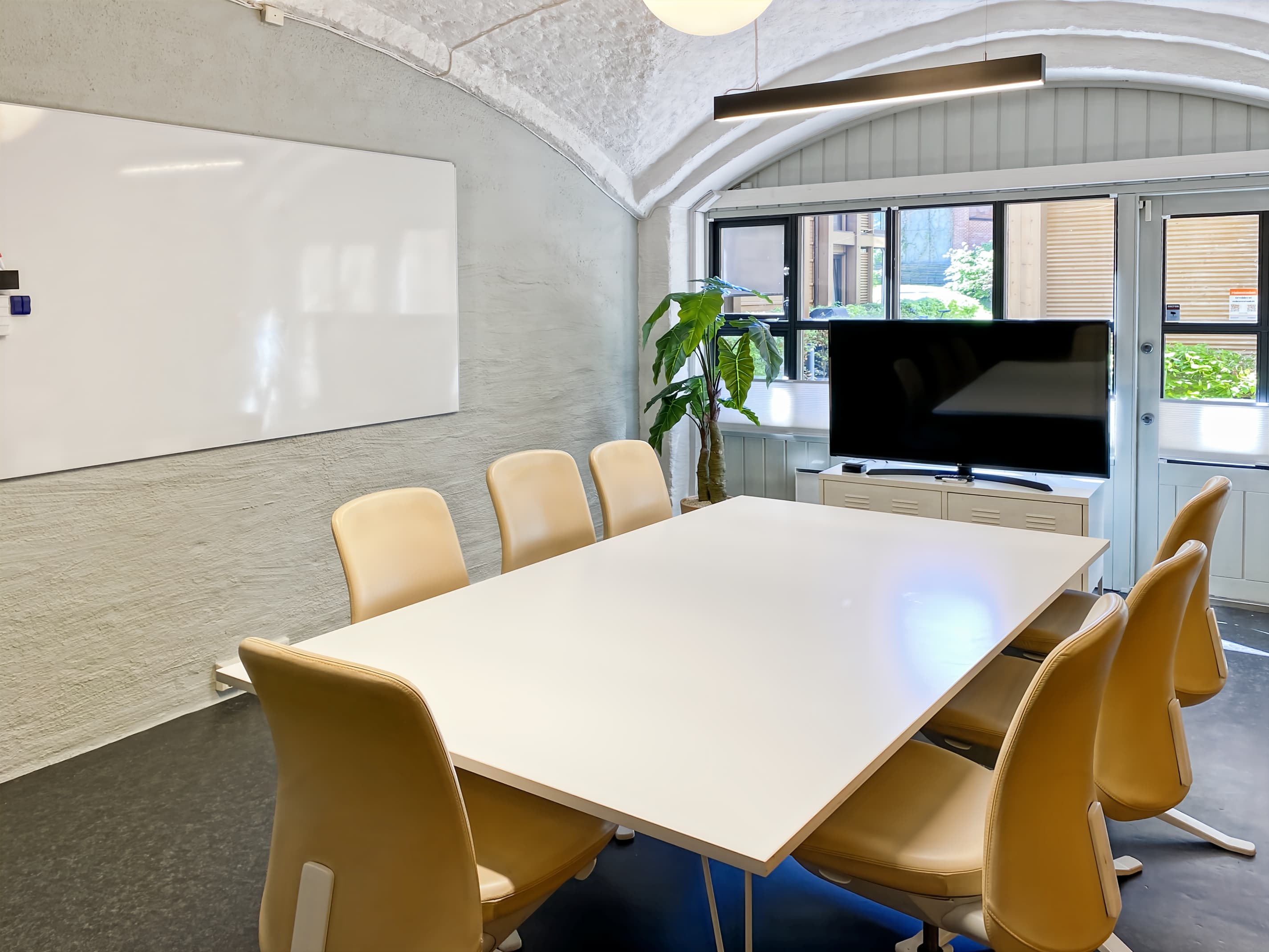Oslo, Spaces Fredensborg image 10