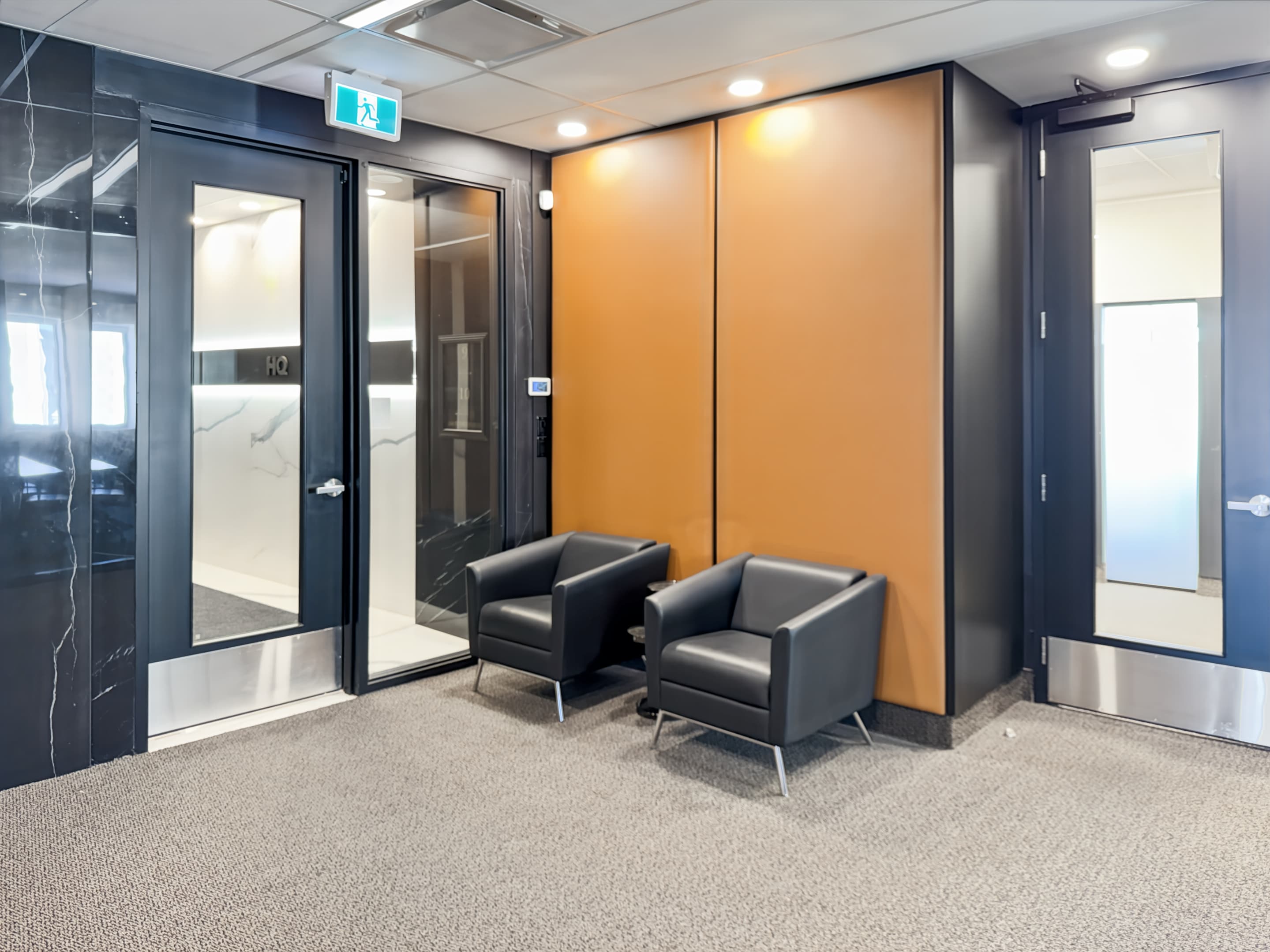 QC, Montreal - Rue Saint-Jacques image 1