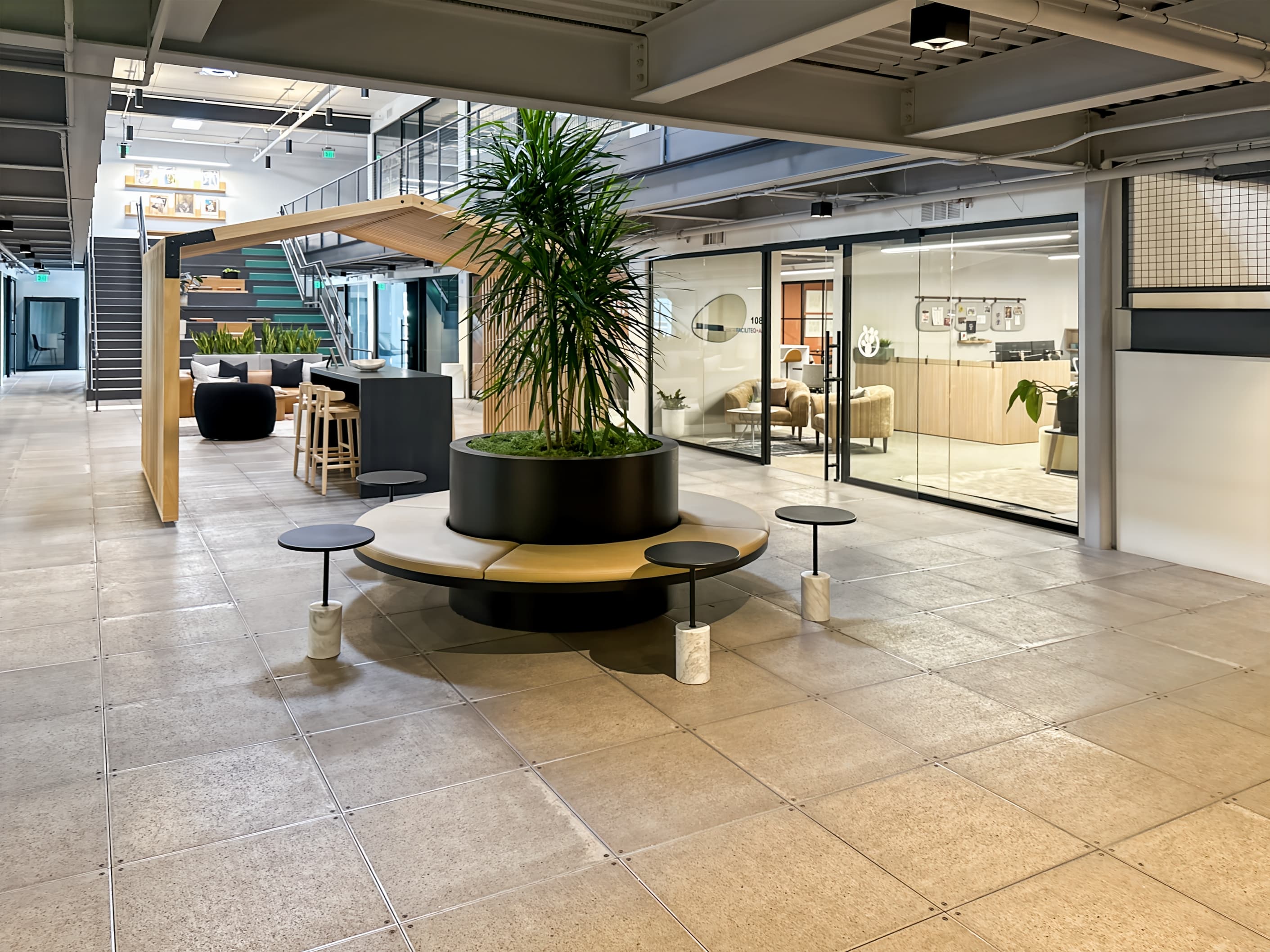 AZ, Phoenix - Melrose image 8