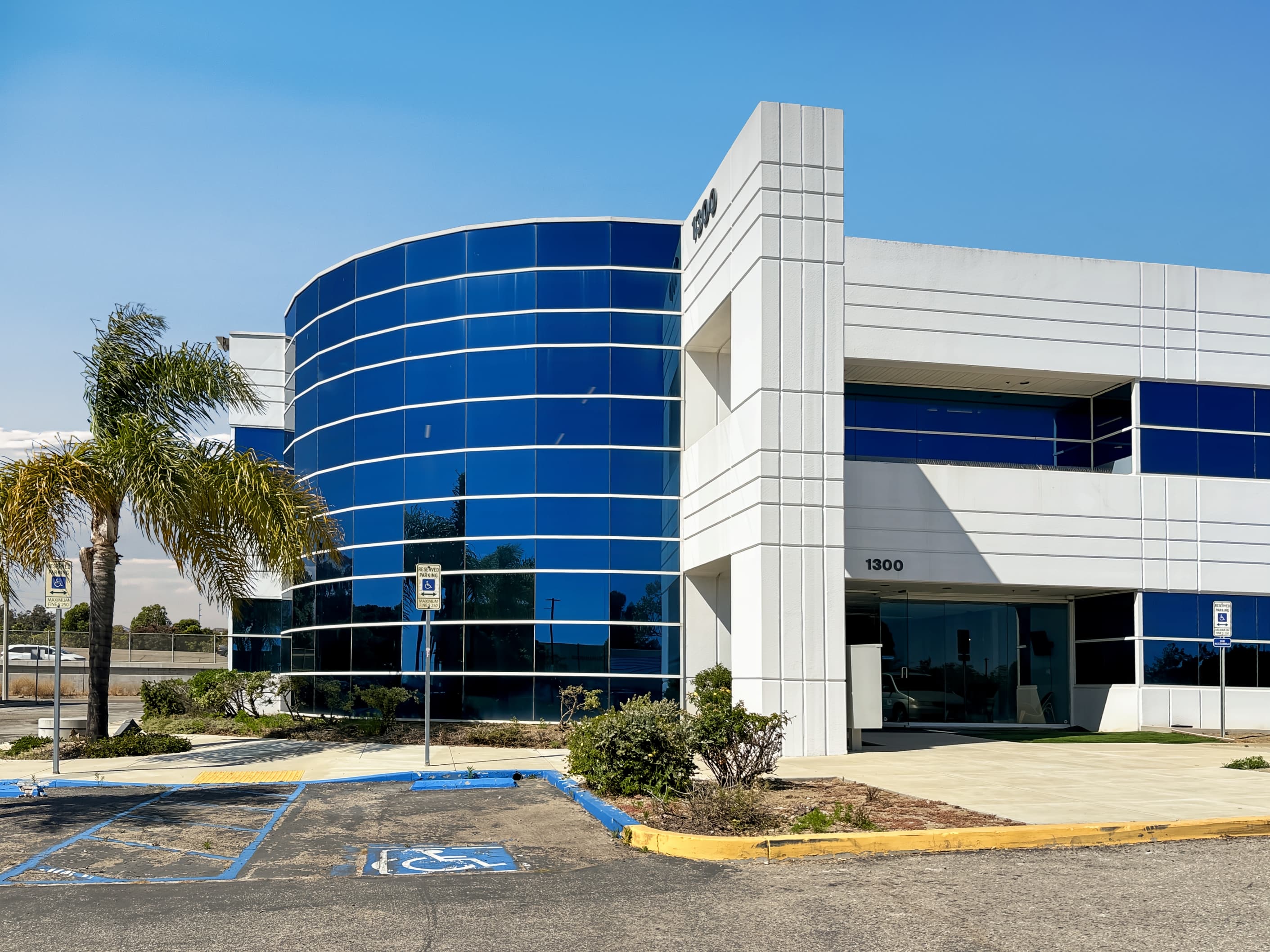 CA, Ventura - Eastman Ave image 2
