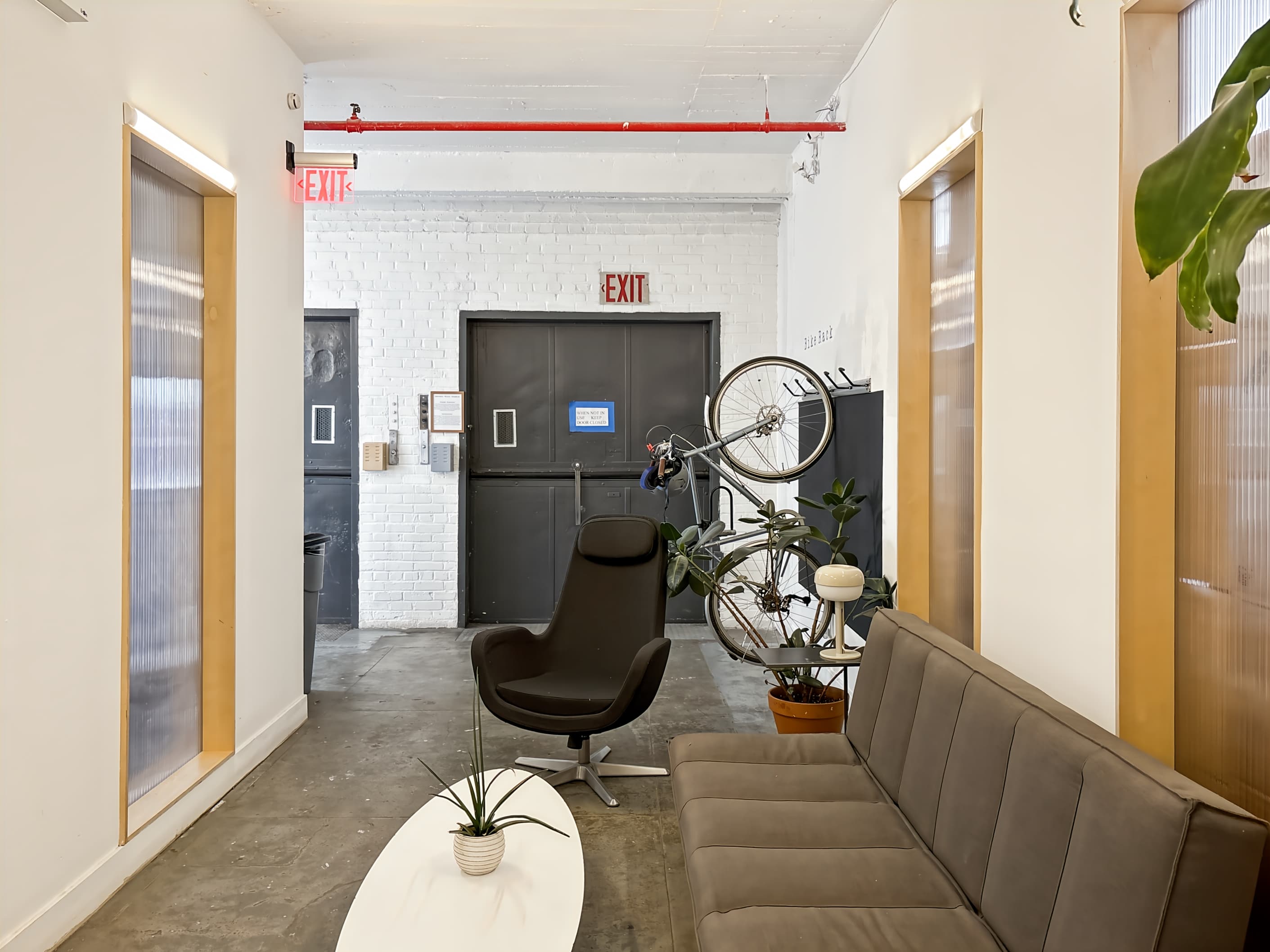 NY, Long Island City - Hunter's Point image 9