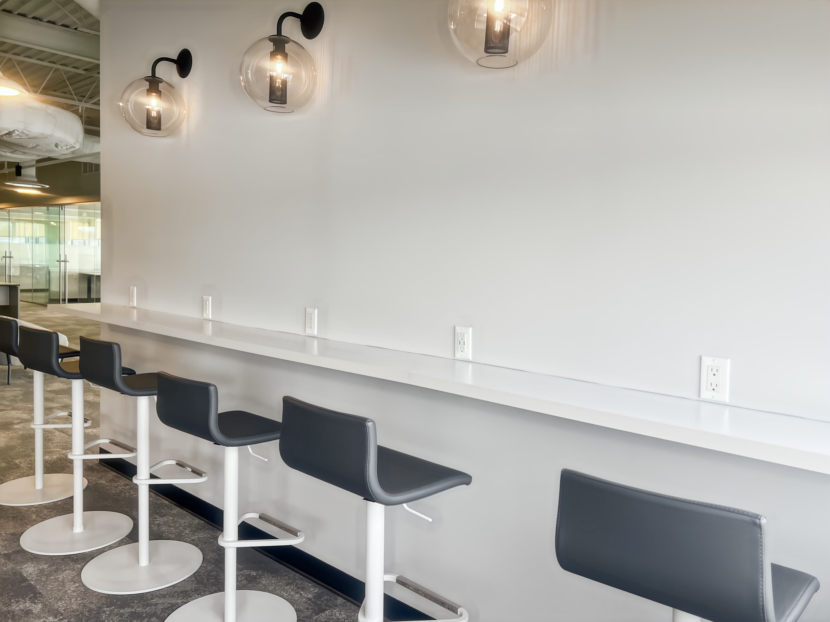 NJ, Somerset - Franklin Square Drive image 11