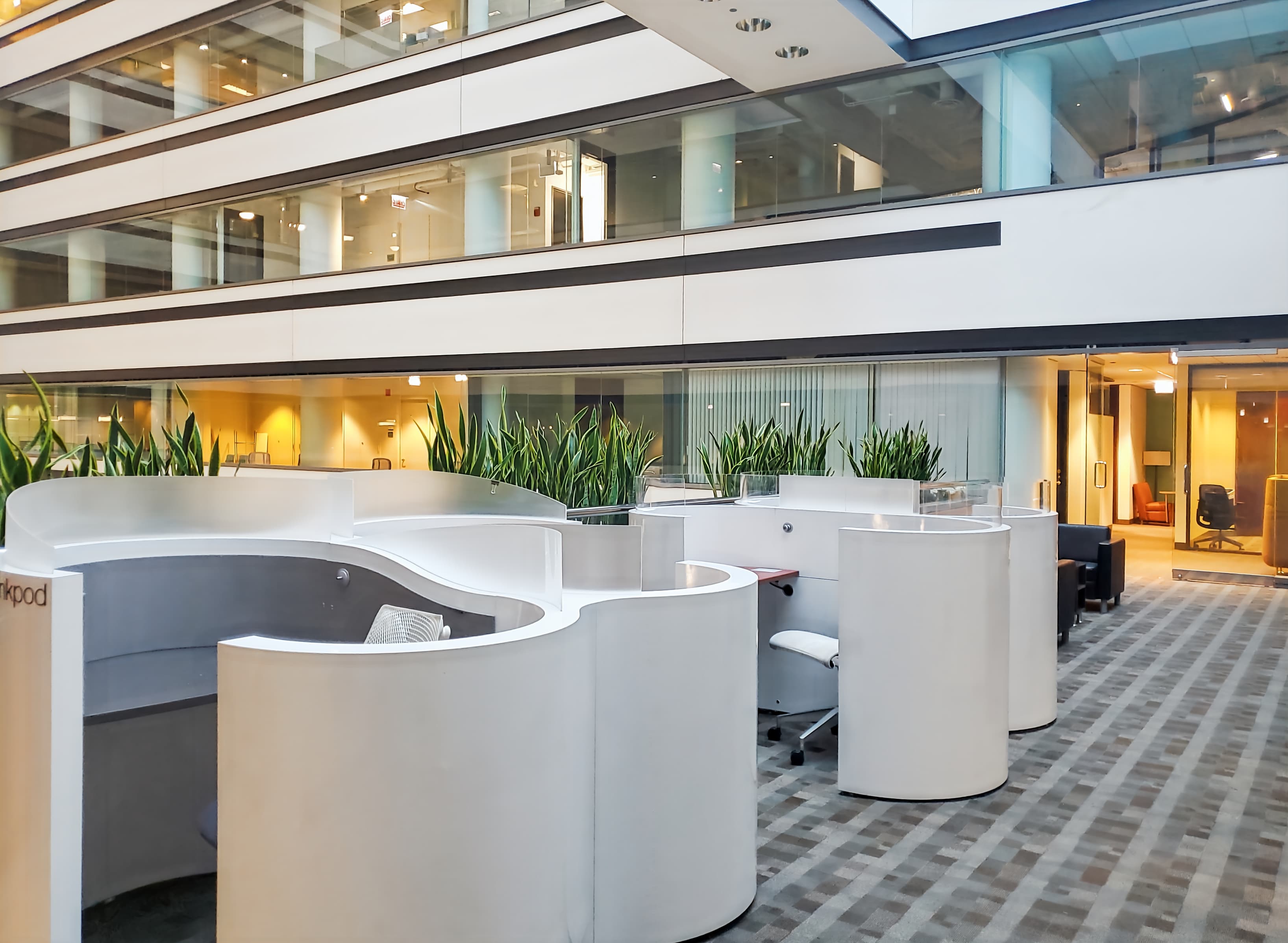 IL, Chicago - North LaSalle image 10