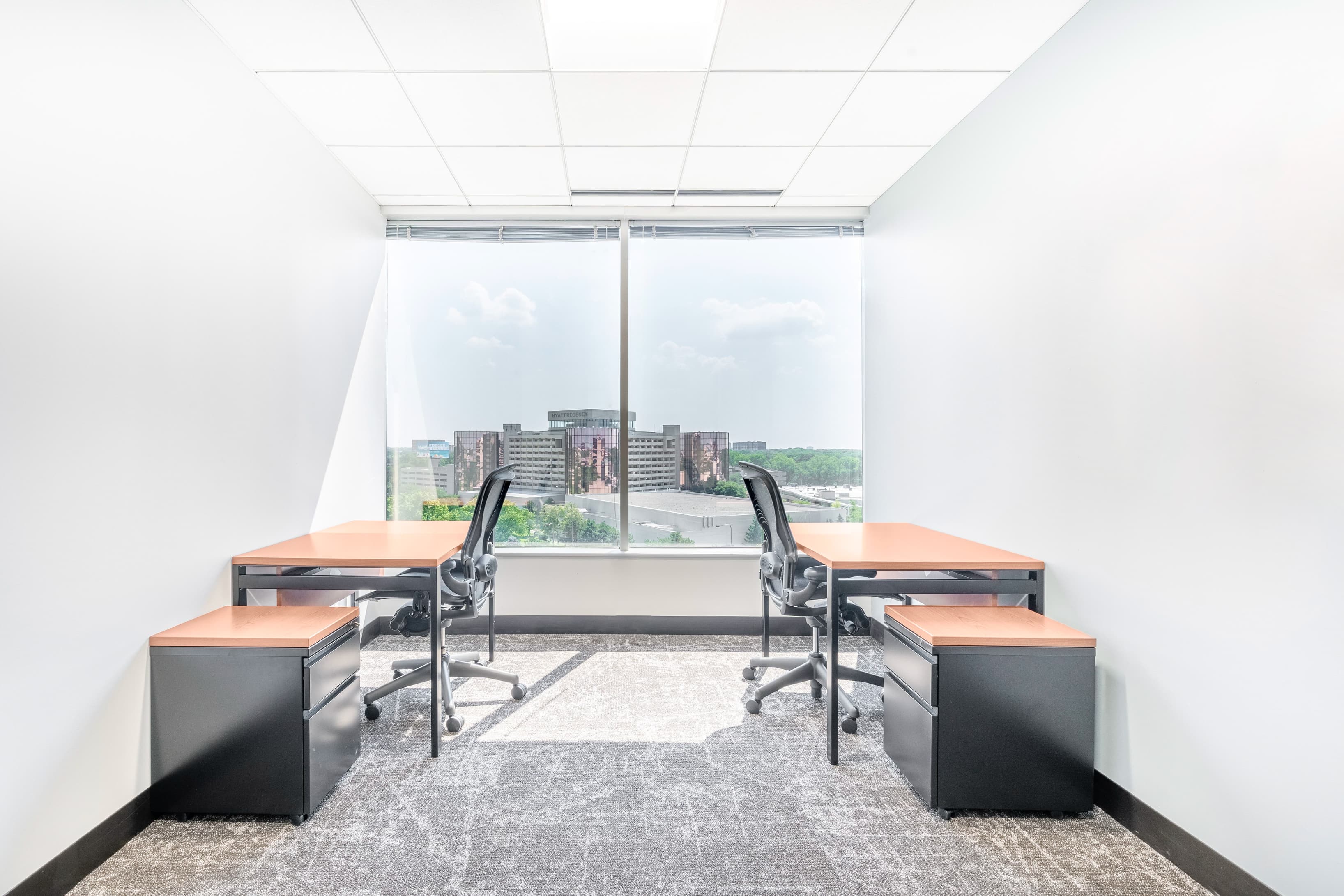 IL, Chicago - O'Hare Rosemont image 3