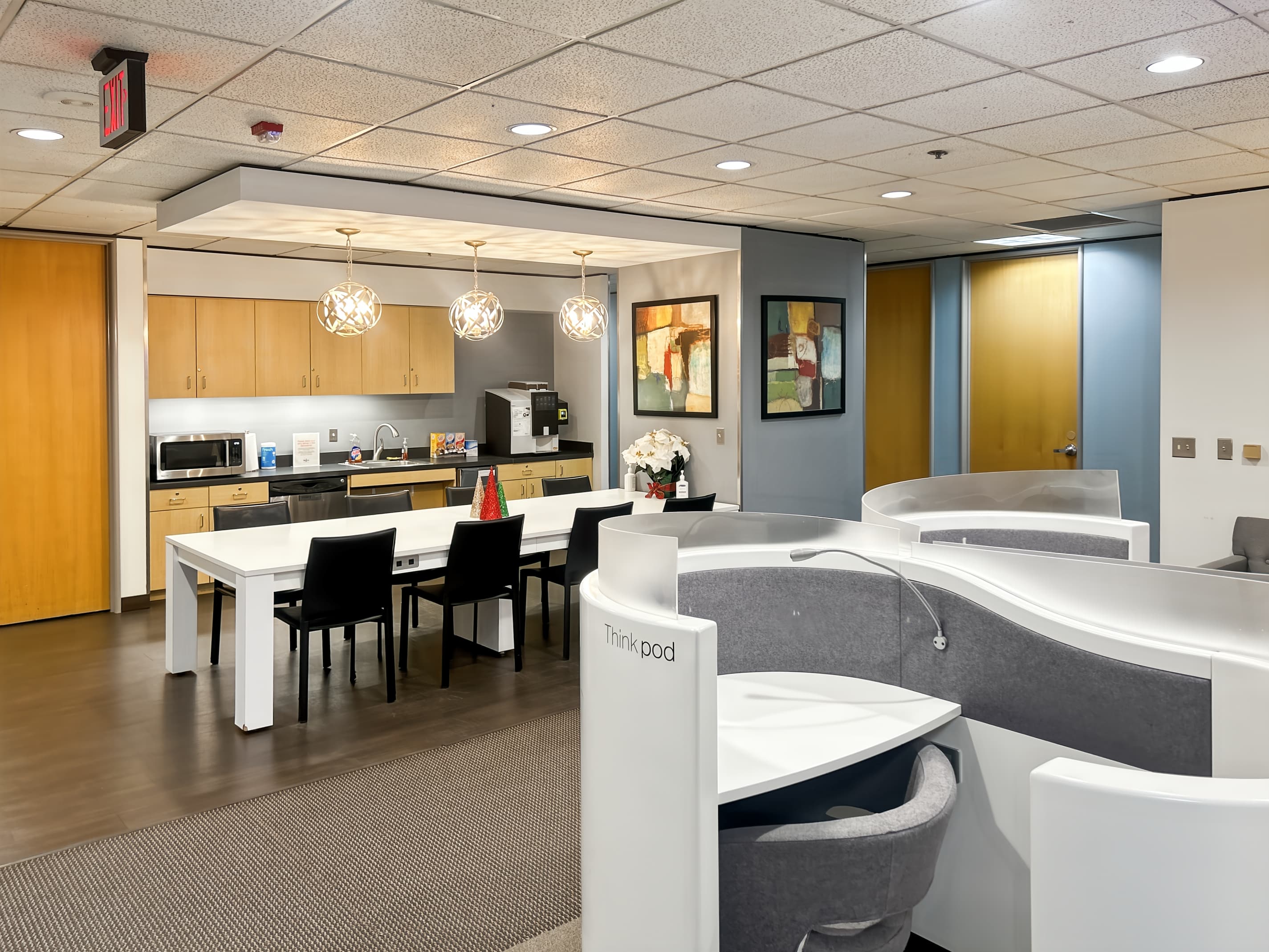 MI, Southfield - Southfield Town Center image 9