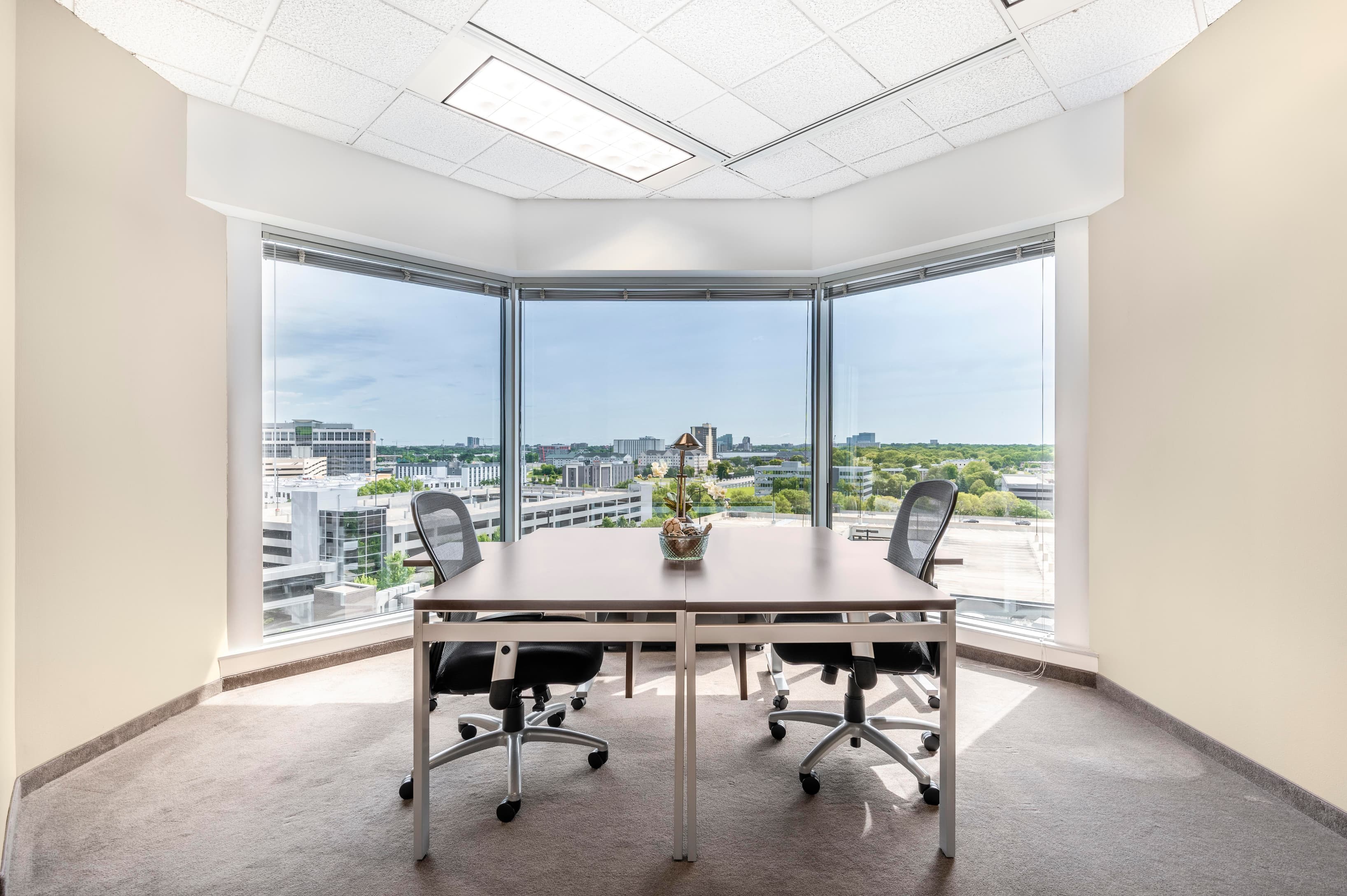 MN, Bloomington - Normandale Lake (HQ) image 2