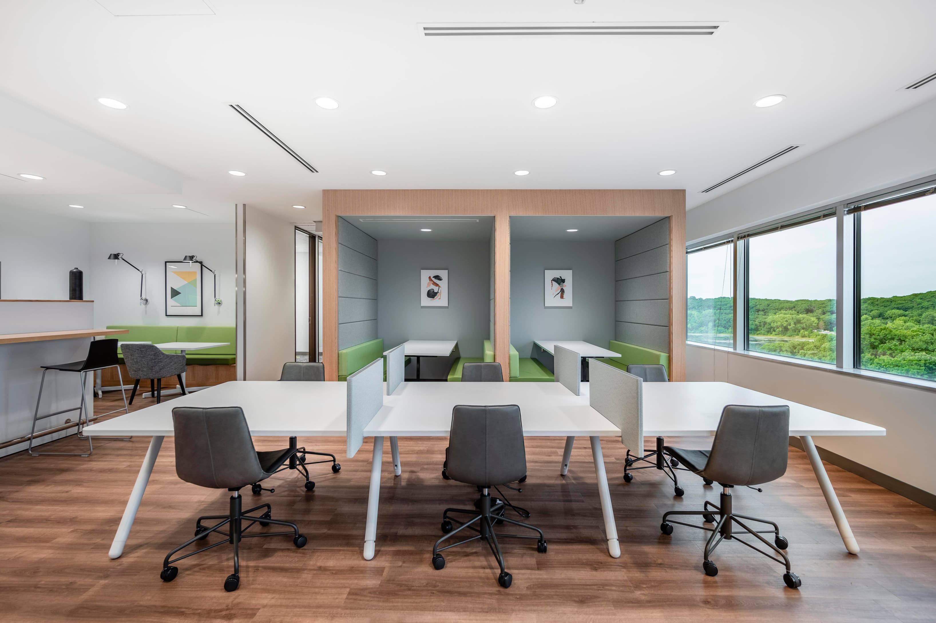 MN, Bloomington - Normandale Lake (HQ) image 9