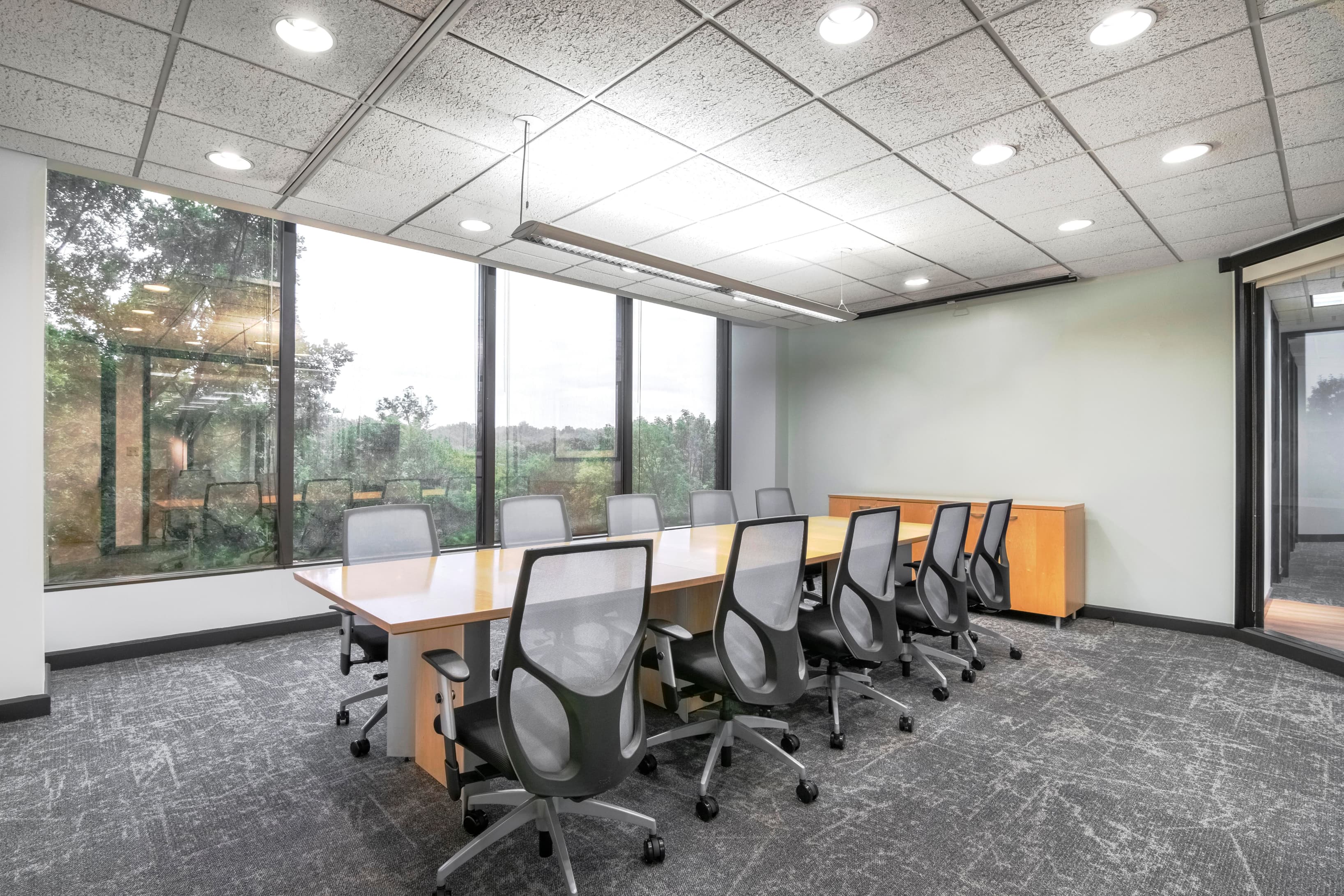 KS, Overland Park - Corporate Woods (HQ) image 8