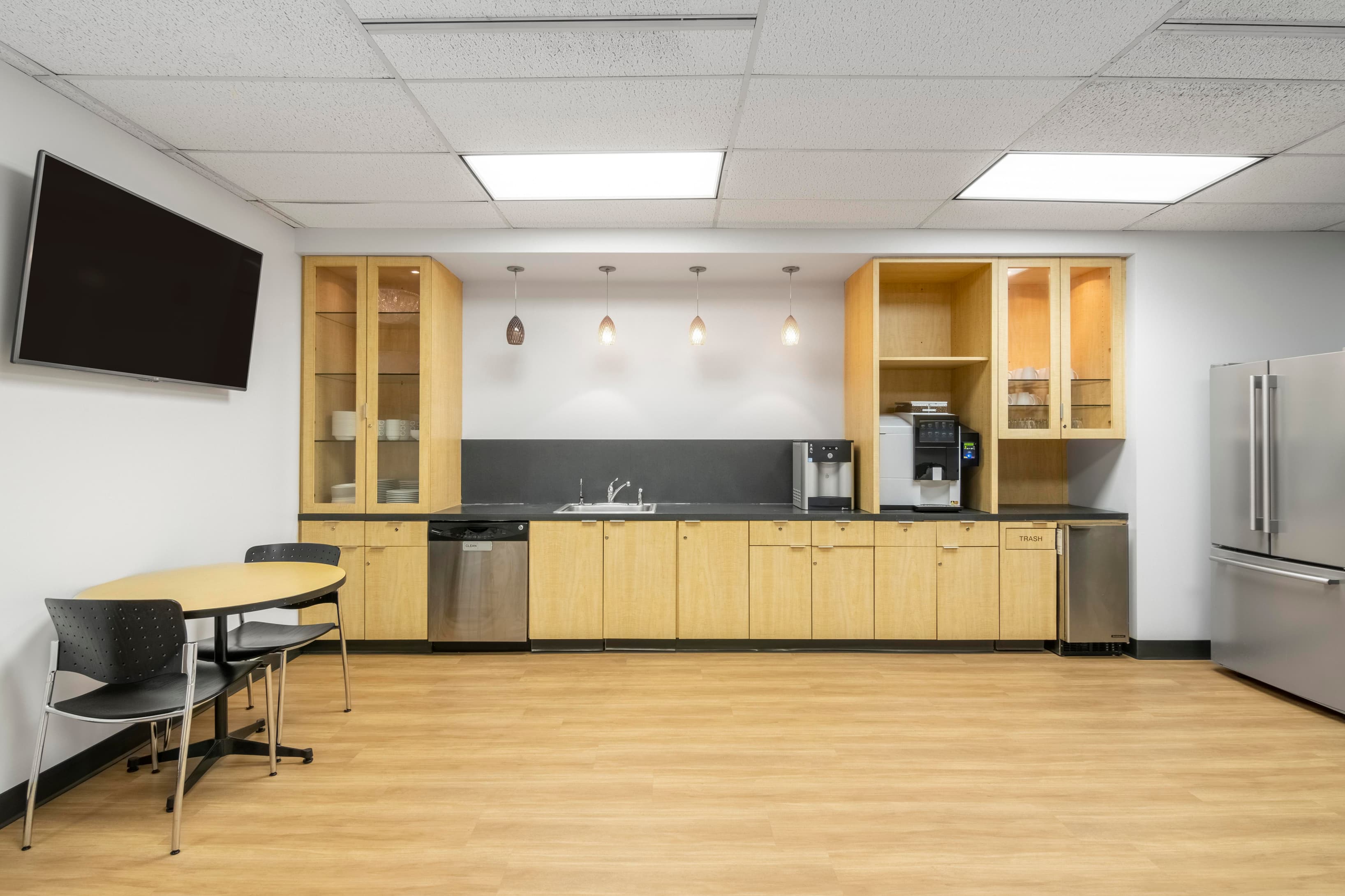 KS, Overland Park - Corporate Woods (HQ) image 5