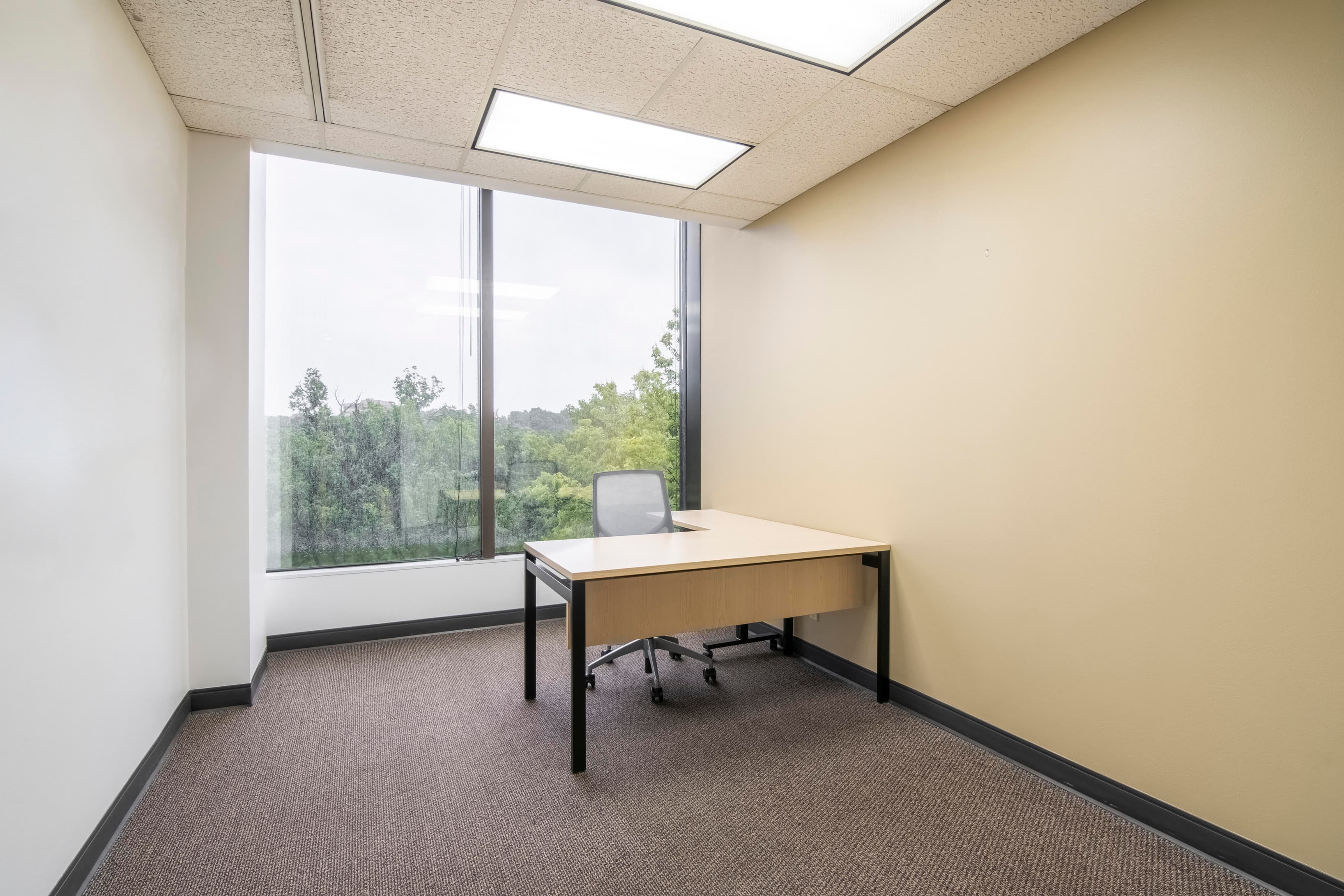 KS, Overland Park - Corporate Woods (HQ) image 7