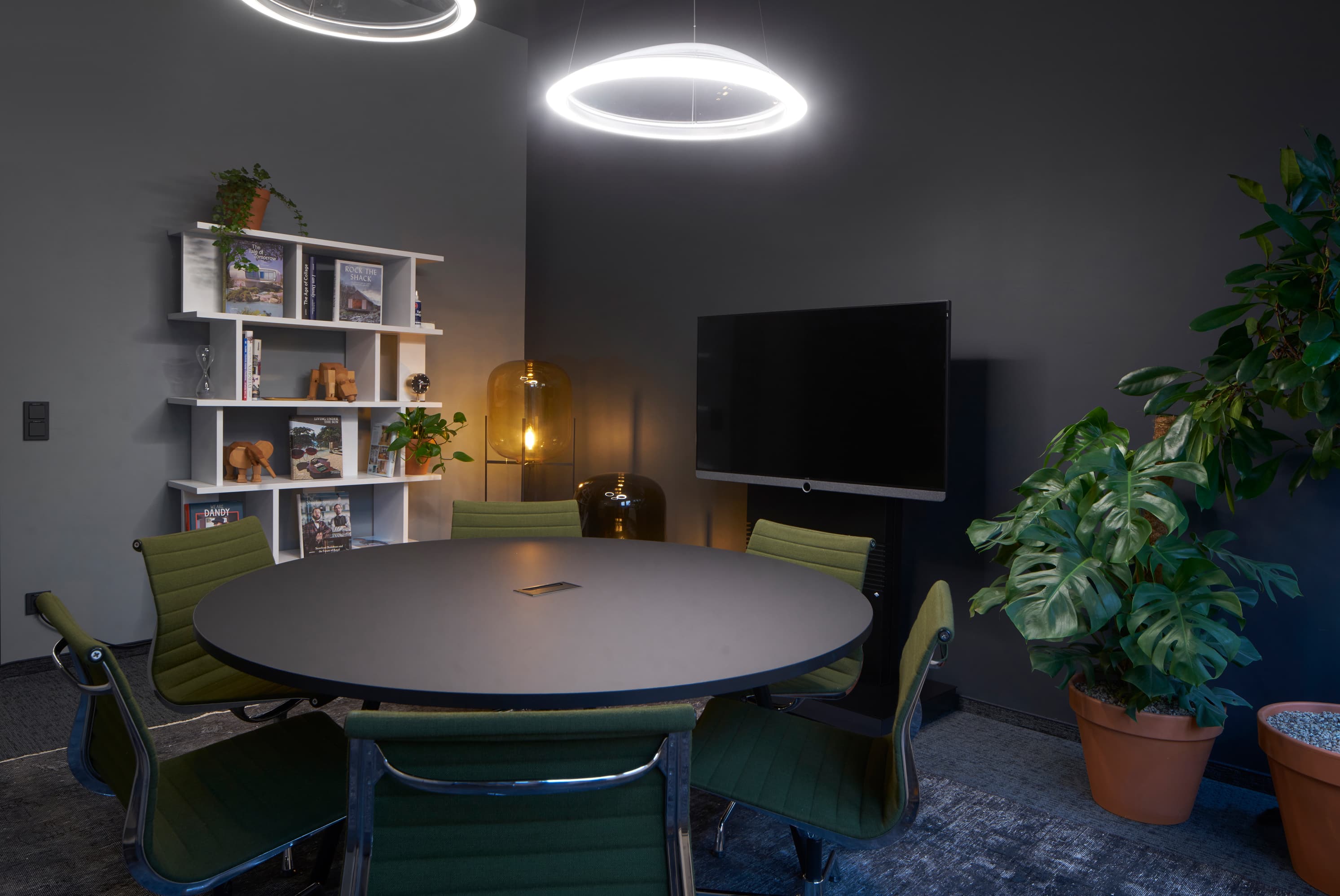 Frankfurt, Design Offices, Barckhausstraße image 6