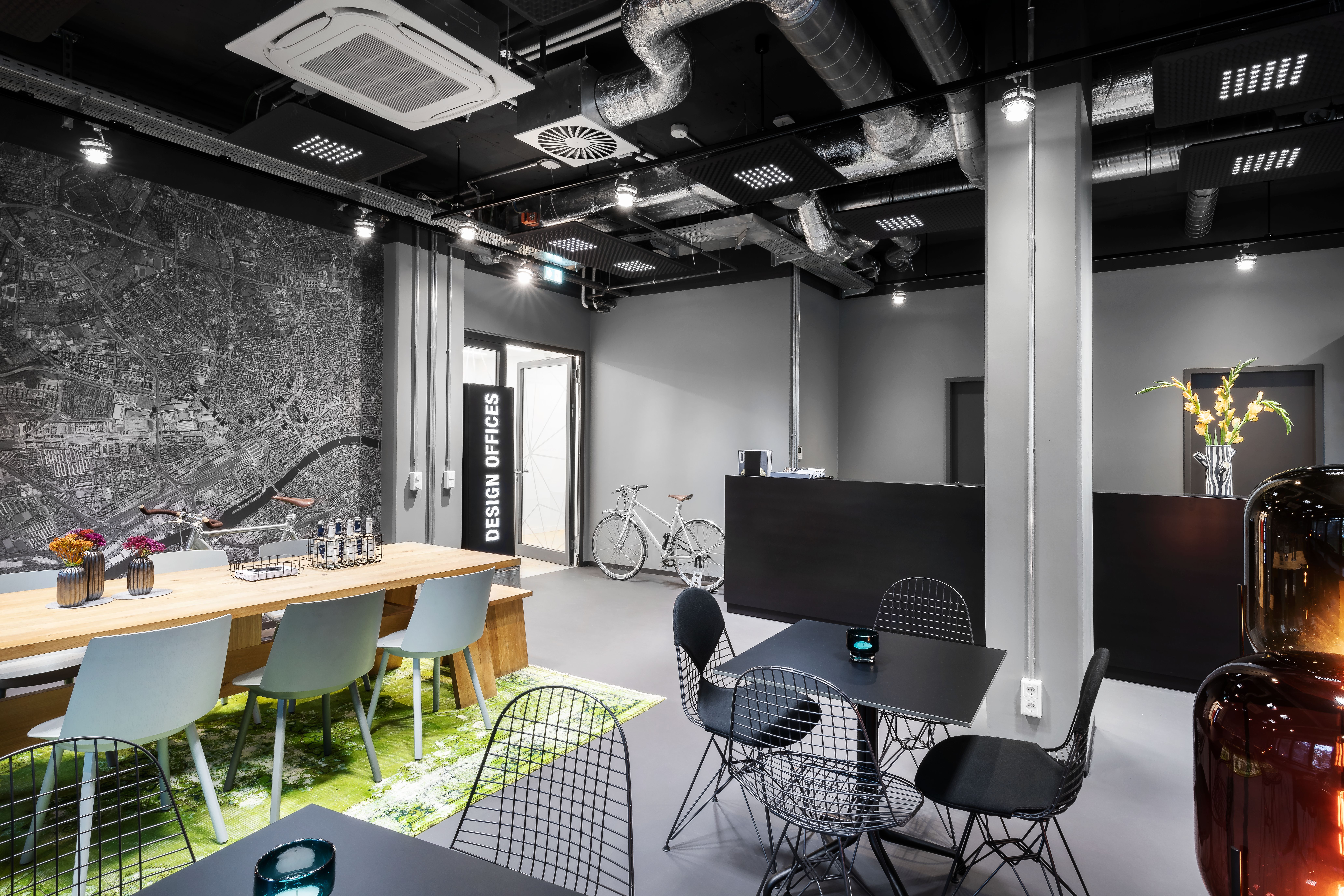 Frankfurt, Design Offices, Wiesenhüttenplatz image 5