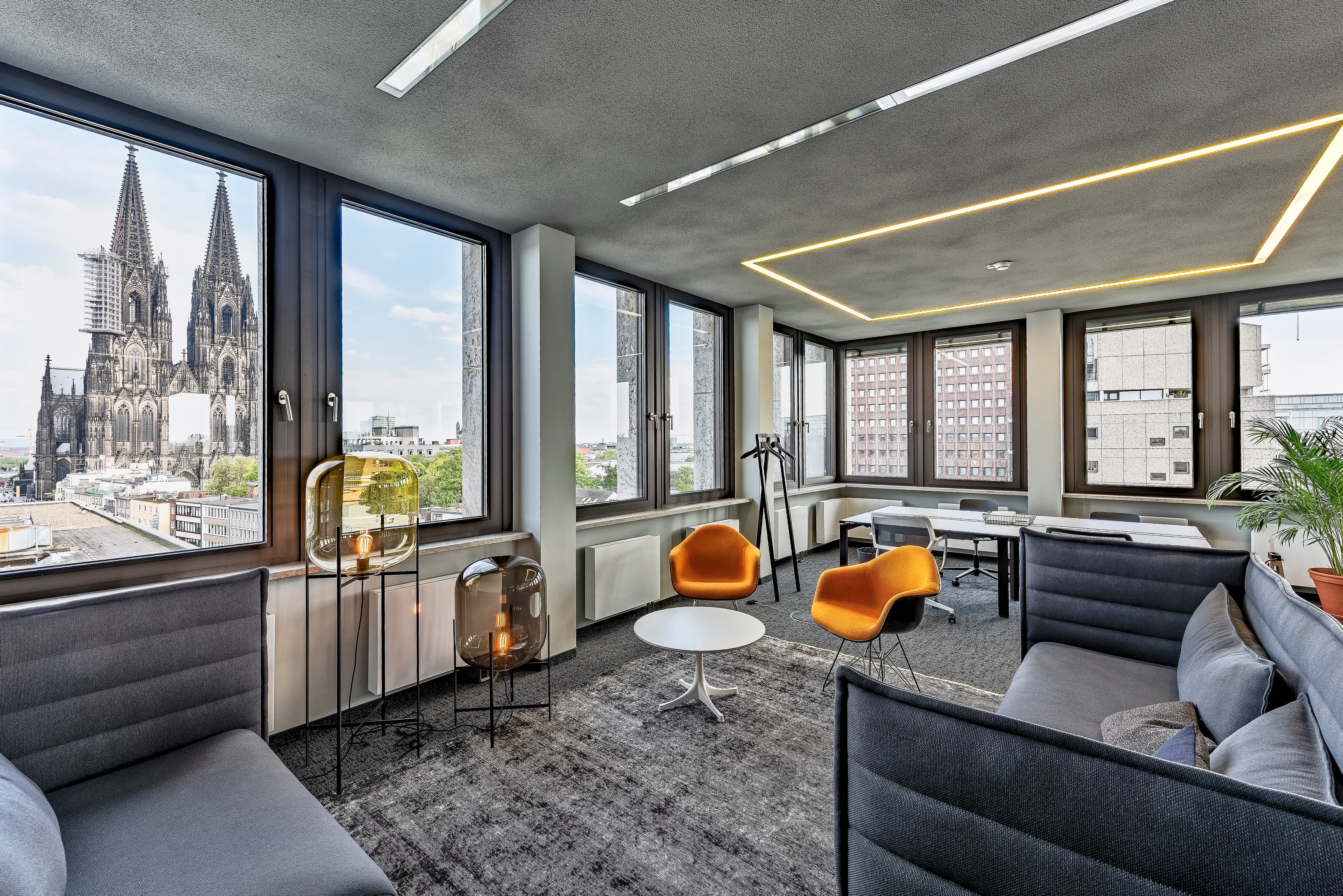 Köln, Design Offices, Dominium image 12