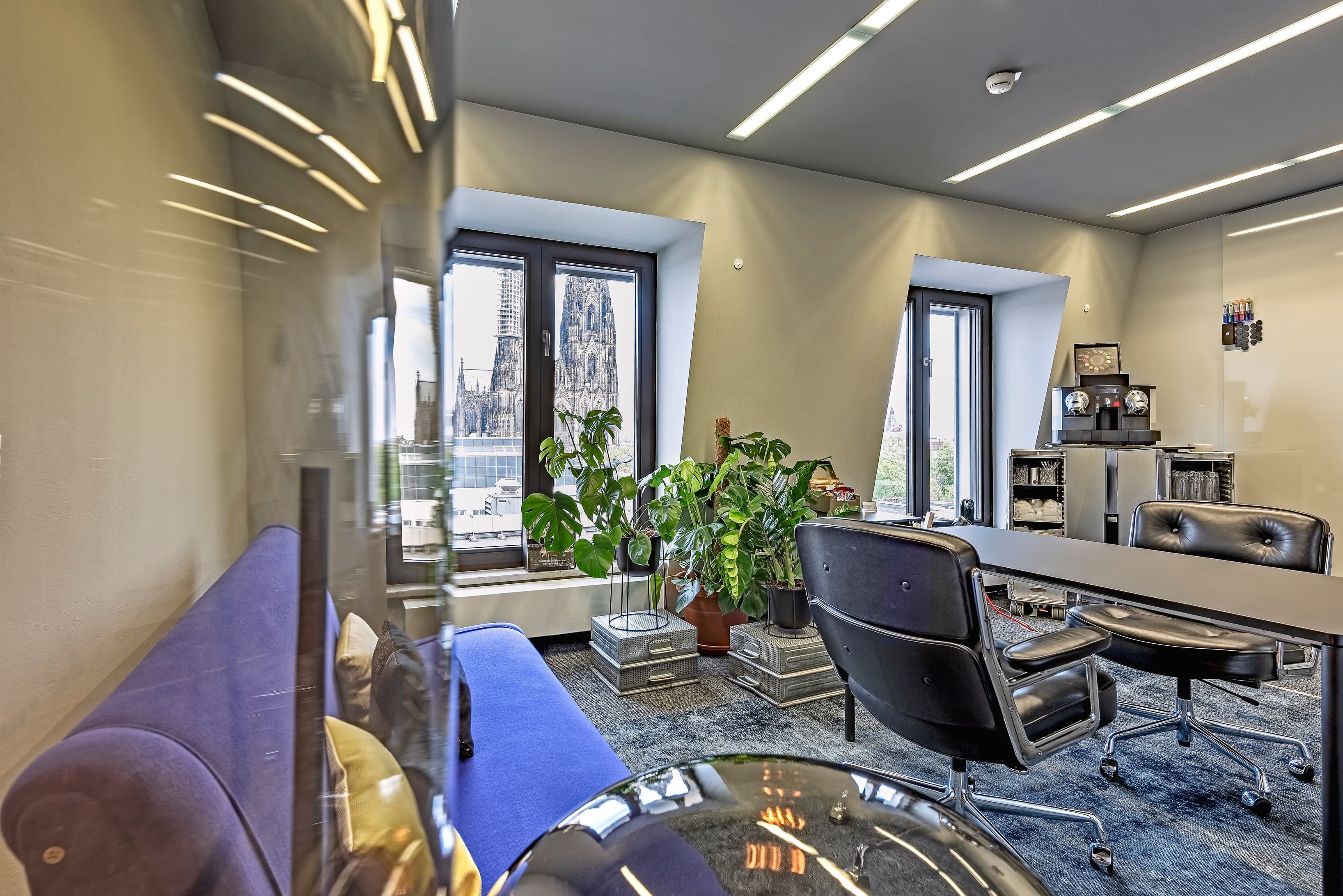 Köln, Design Offices, Dominium image 4