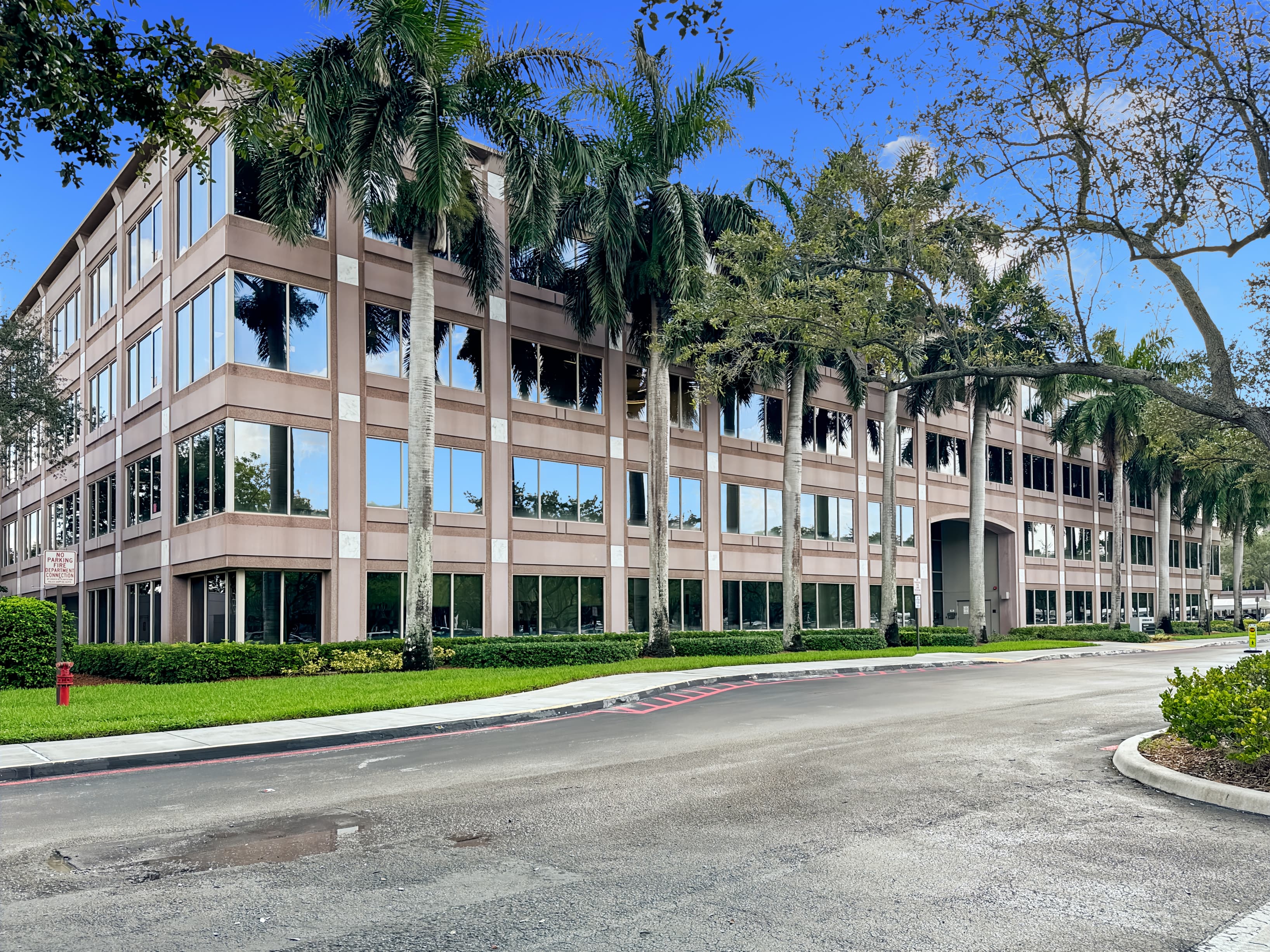 FL, Ft. Lauderdale - Plantation image 3