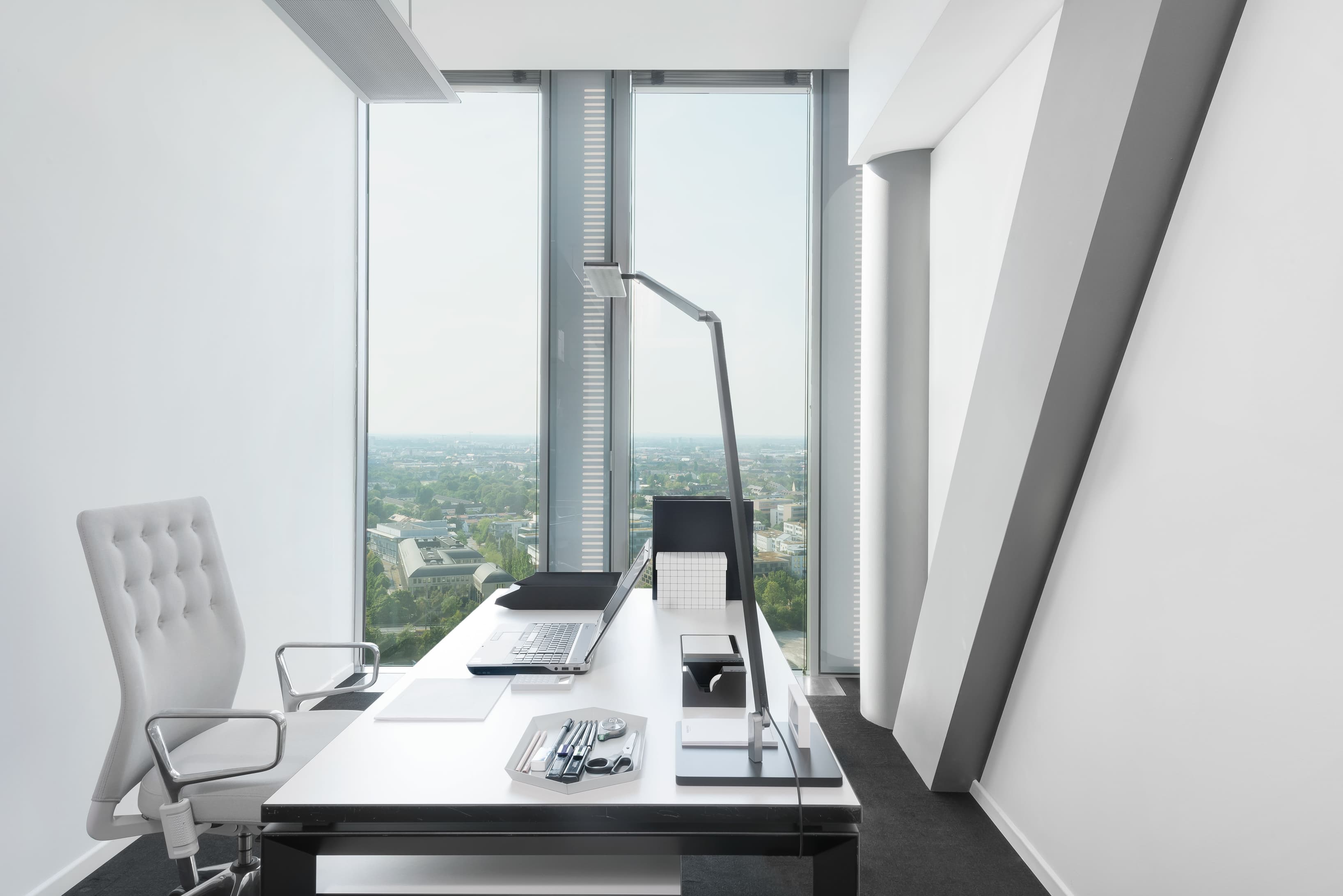 München, Design Offices, Highlight Towers image 3 München, Design Offices, Highlight Towers image 3