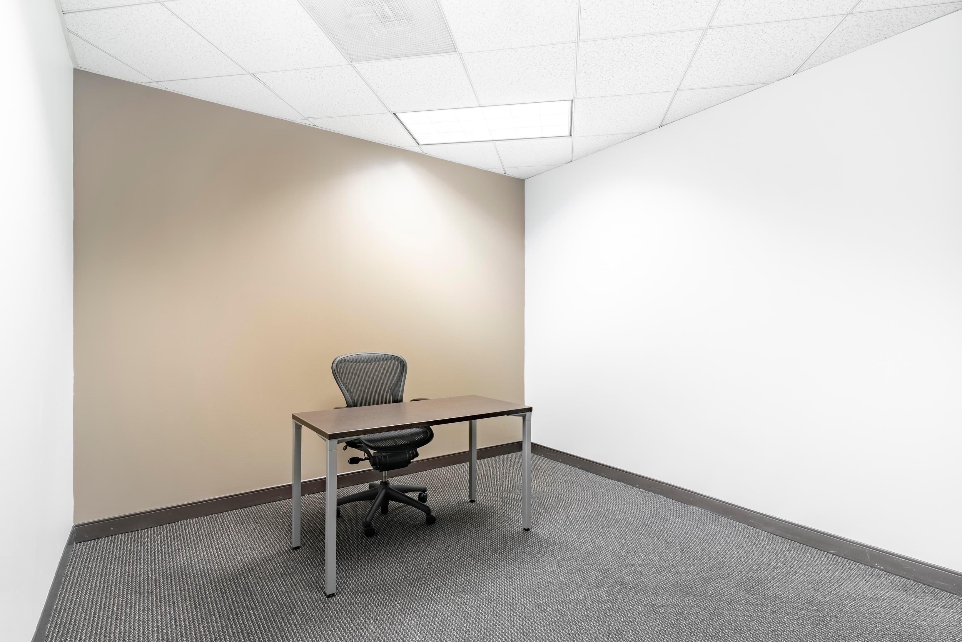 FL, Tampa - Rocky Point (HQ) image 10