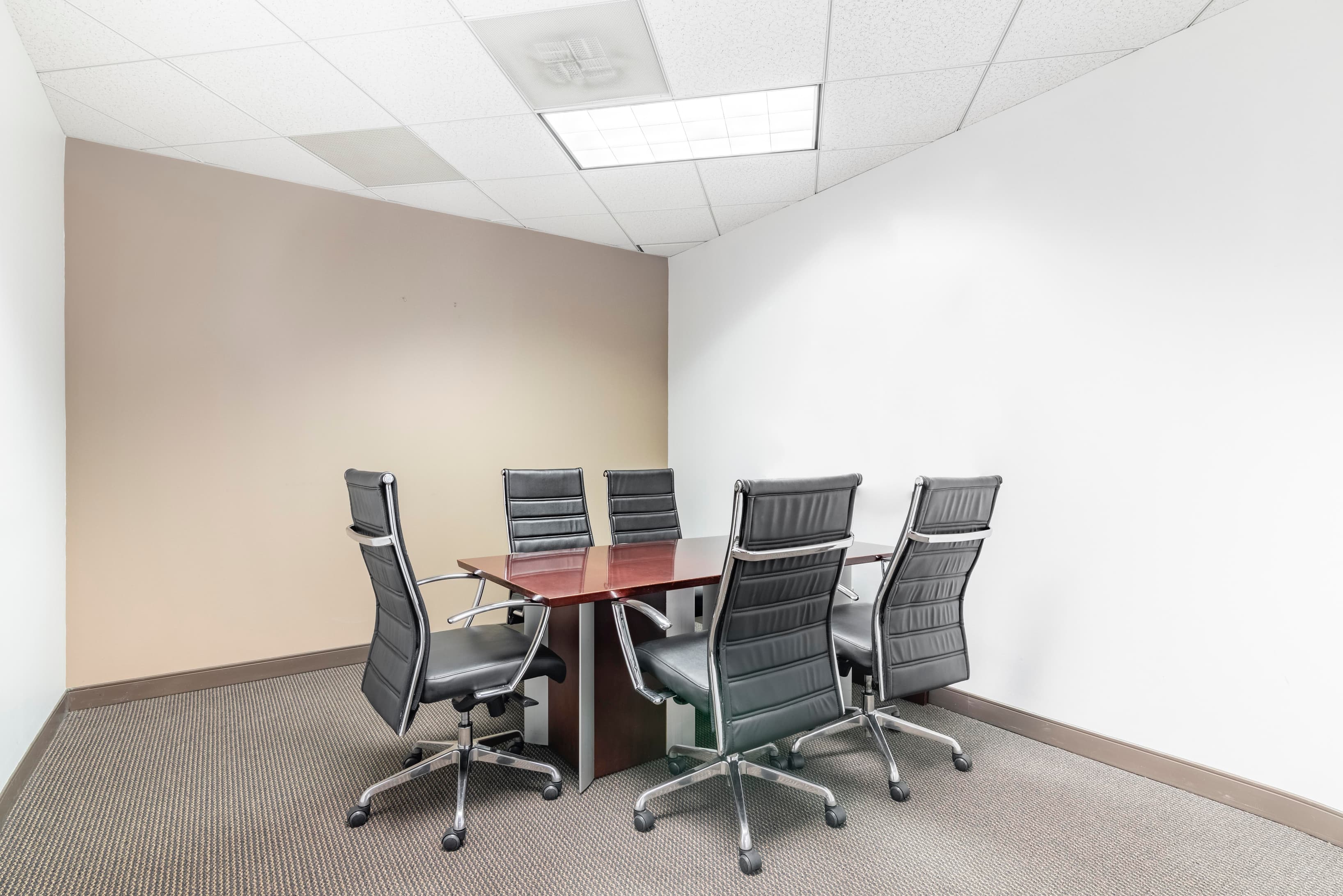 FL, Tampa - Rocky Point (HQ) image 9