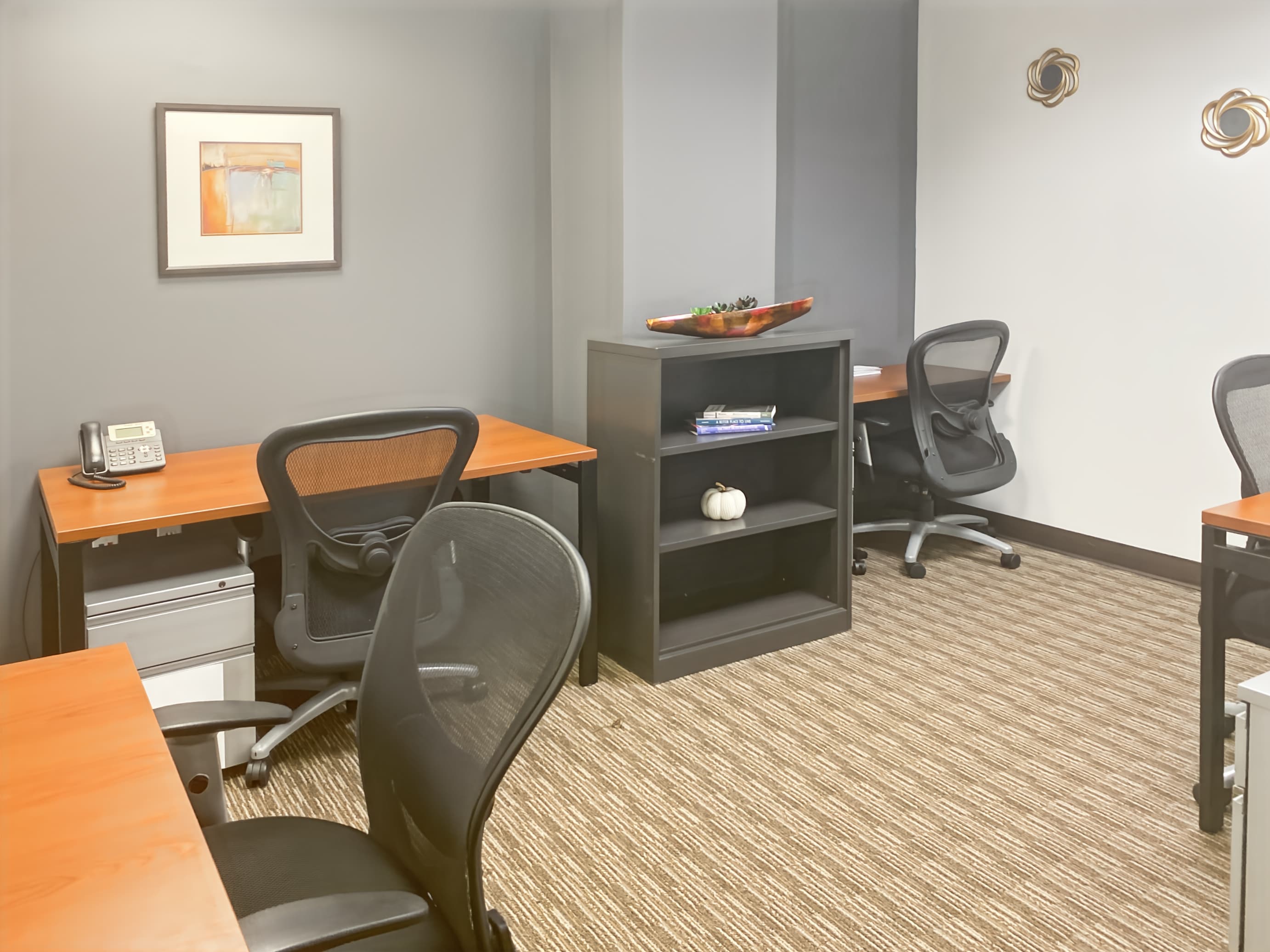 VA, Vienna - Towers Crescent image 10