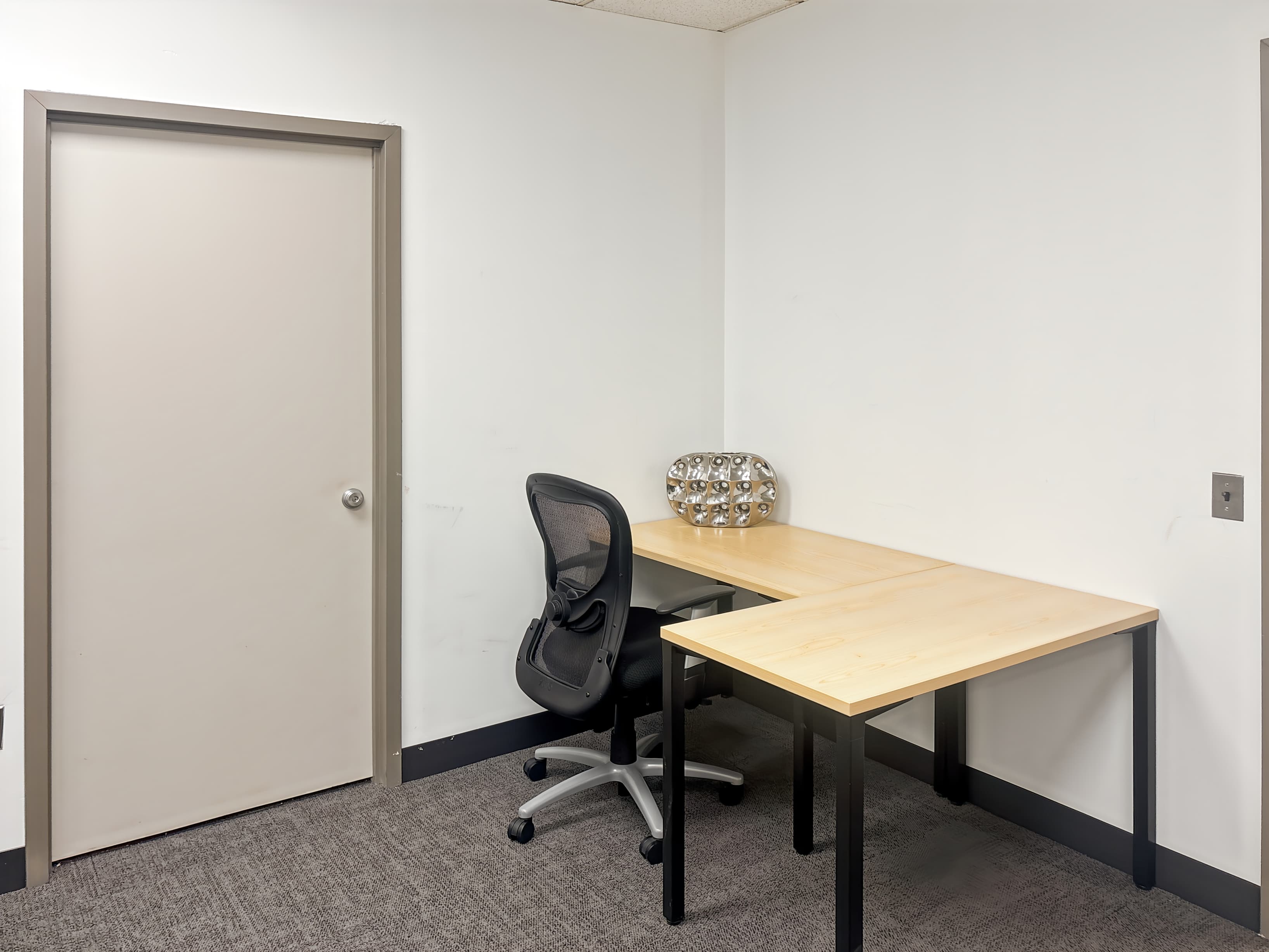 NY, Syosset - Syosset (HQ) image 3