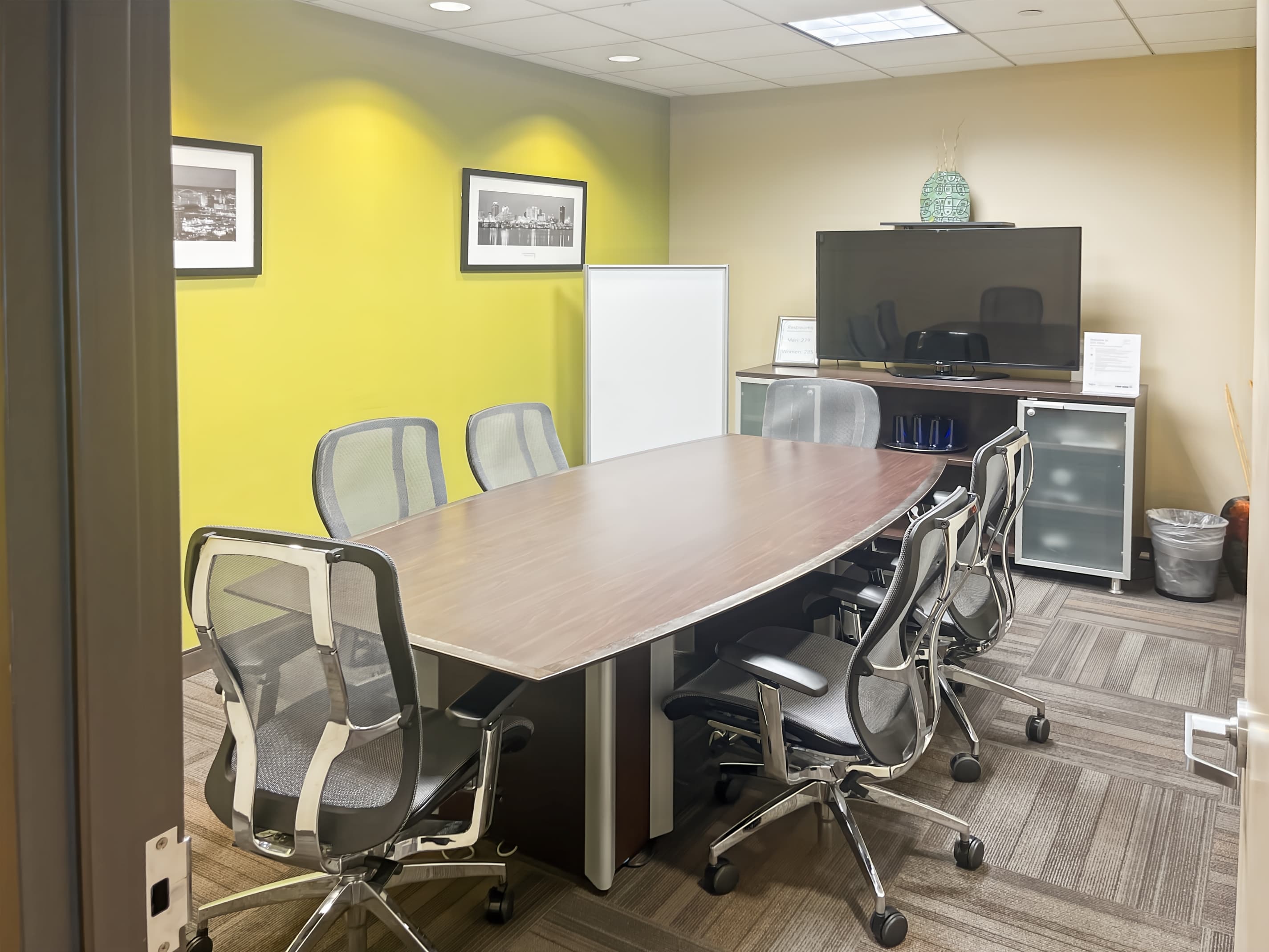 NY, Uniondale - RexCorp Plaza (HQ) image 8