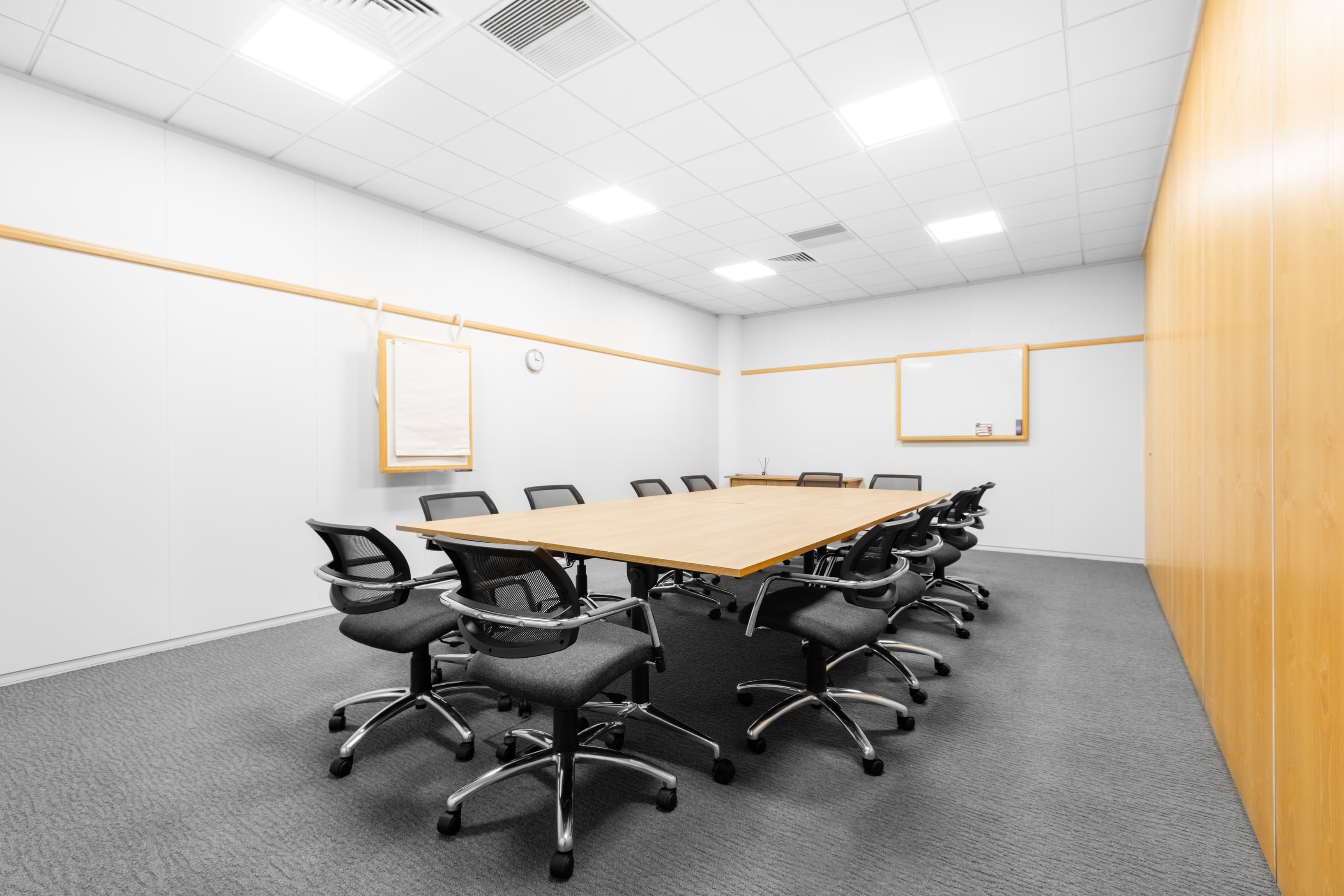 SLOUGH, Bath Road image 1