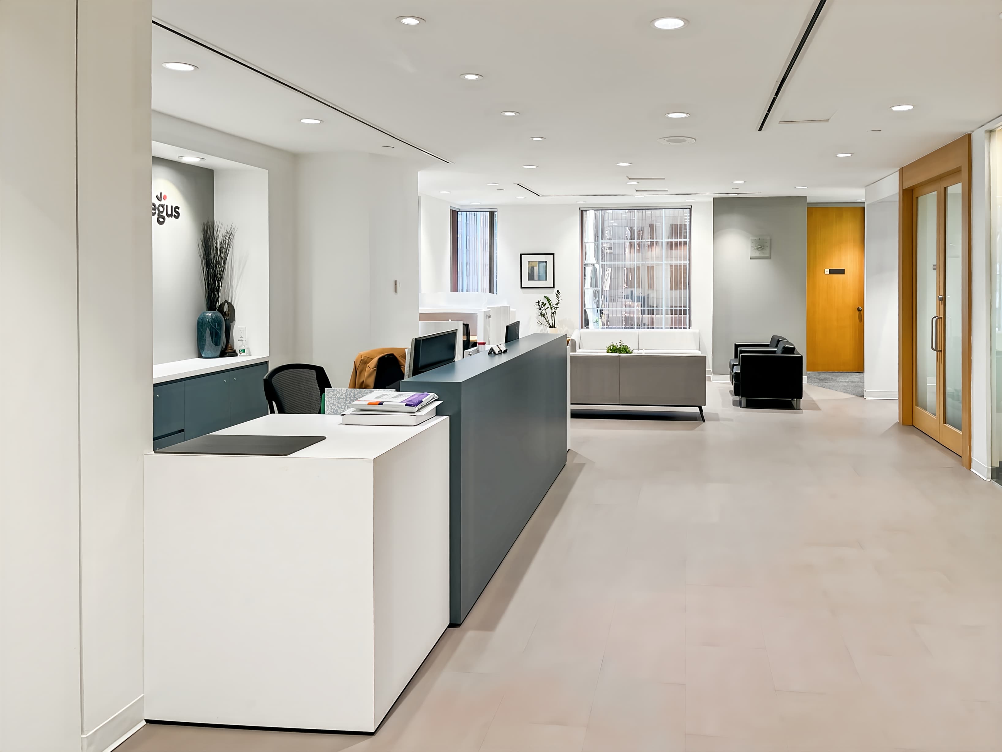 BC, Vancouver - Park Place image 5