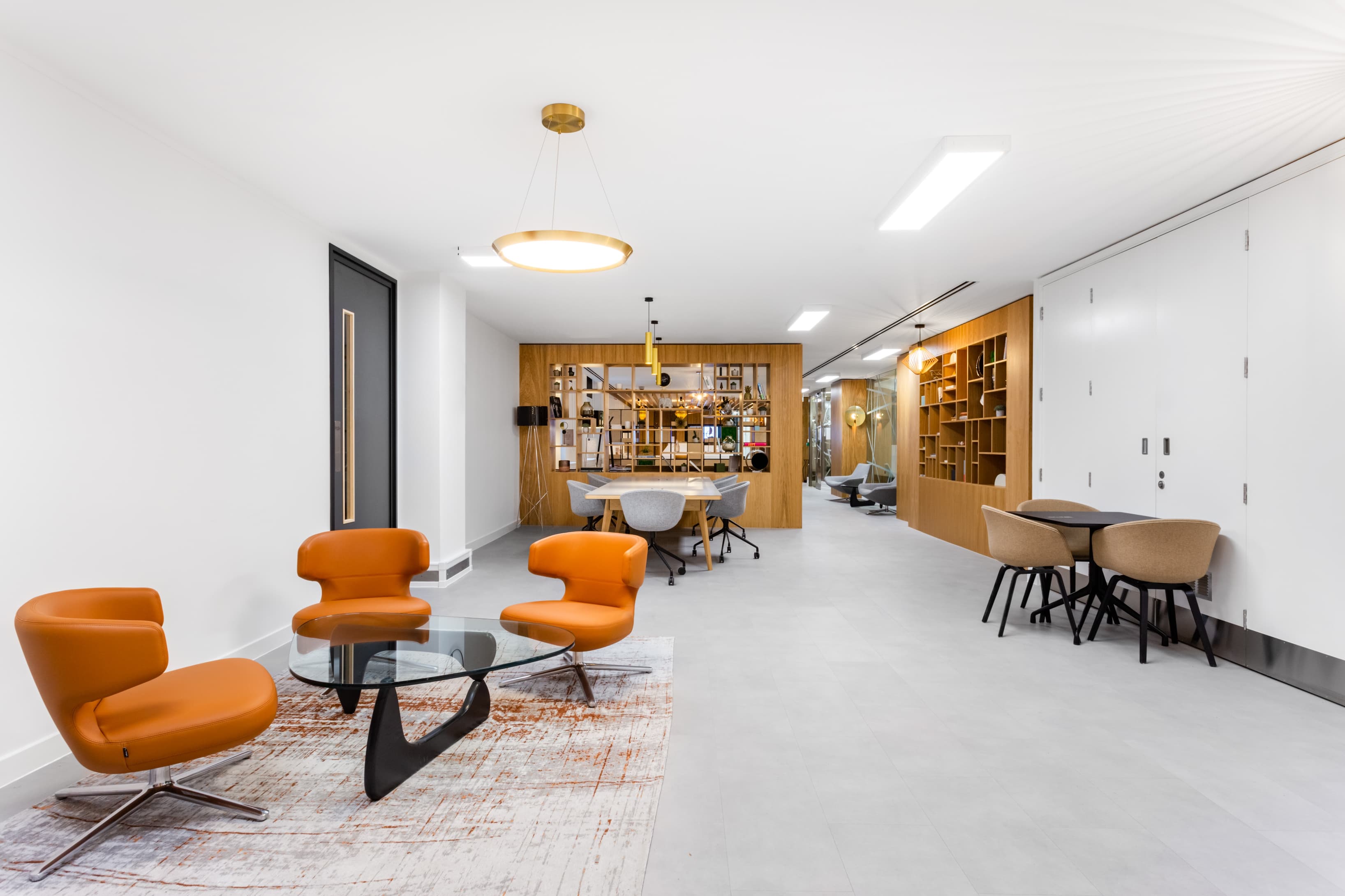 LONDON, Mayfair - Berkeley Square image 1