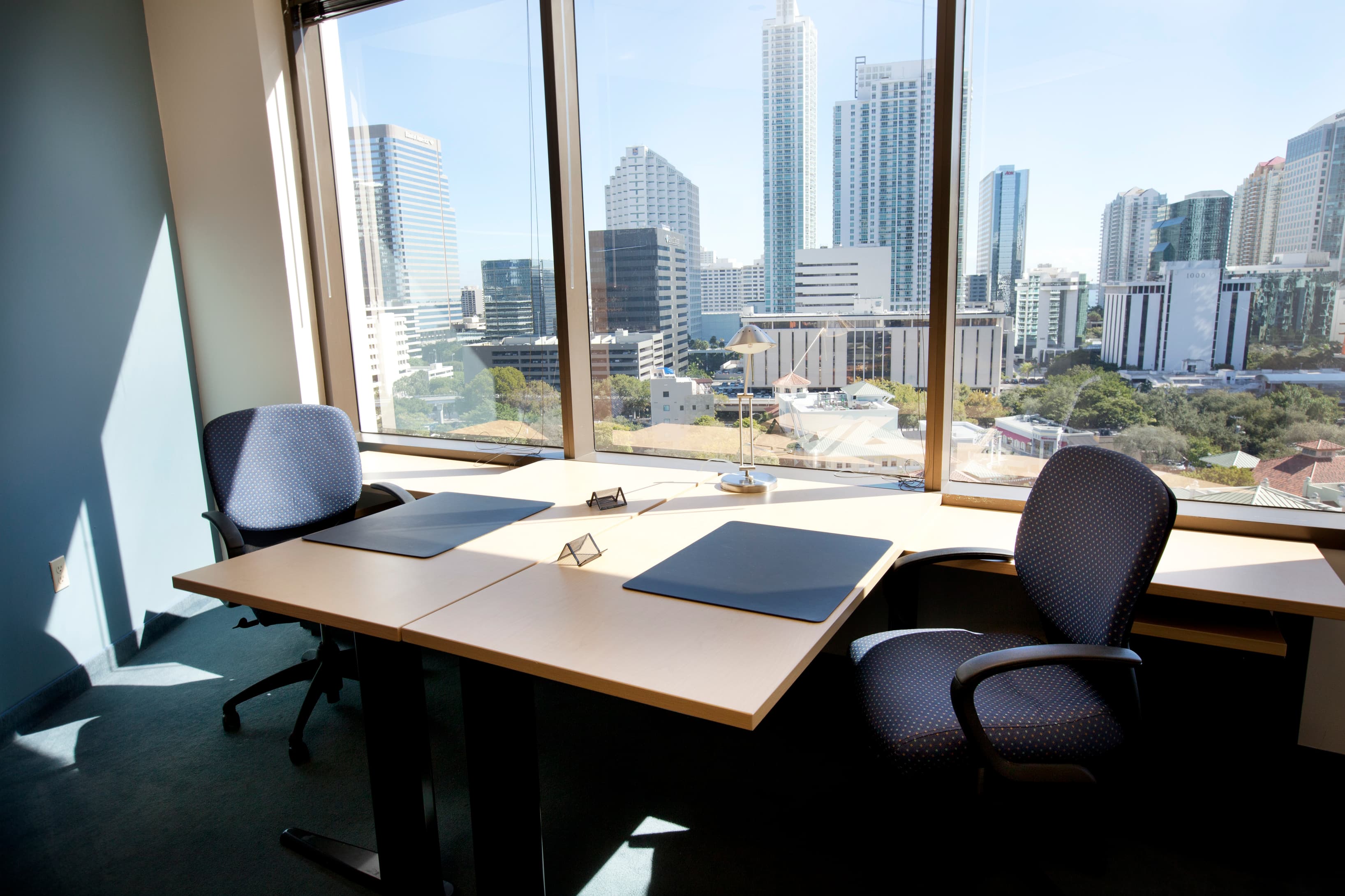 FL, Miami - Brickell Bayview Center image 5