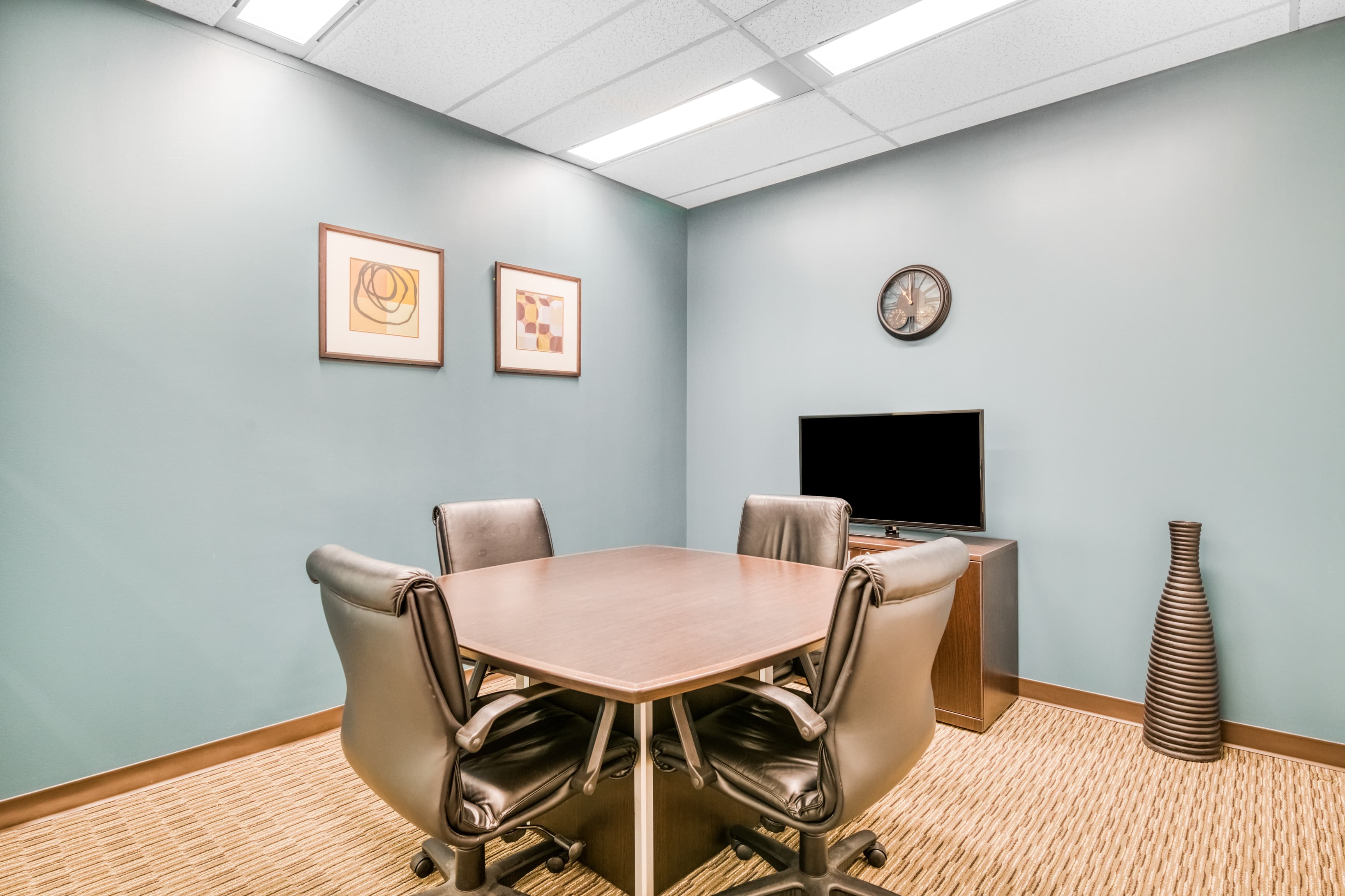 BC, Vancouver - Pacific Centre image 6