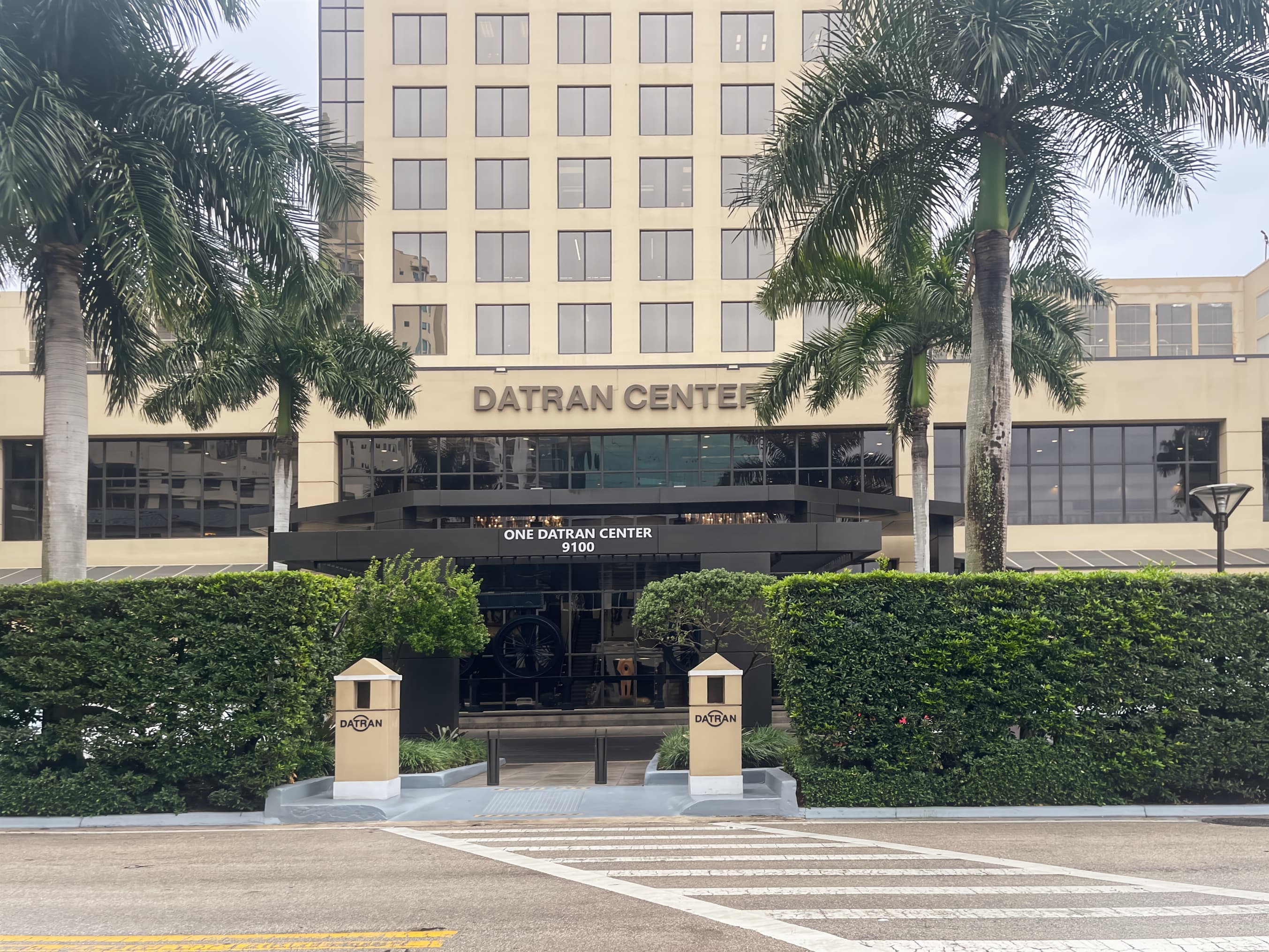 FL, Miami - Dadeland image 6