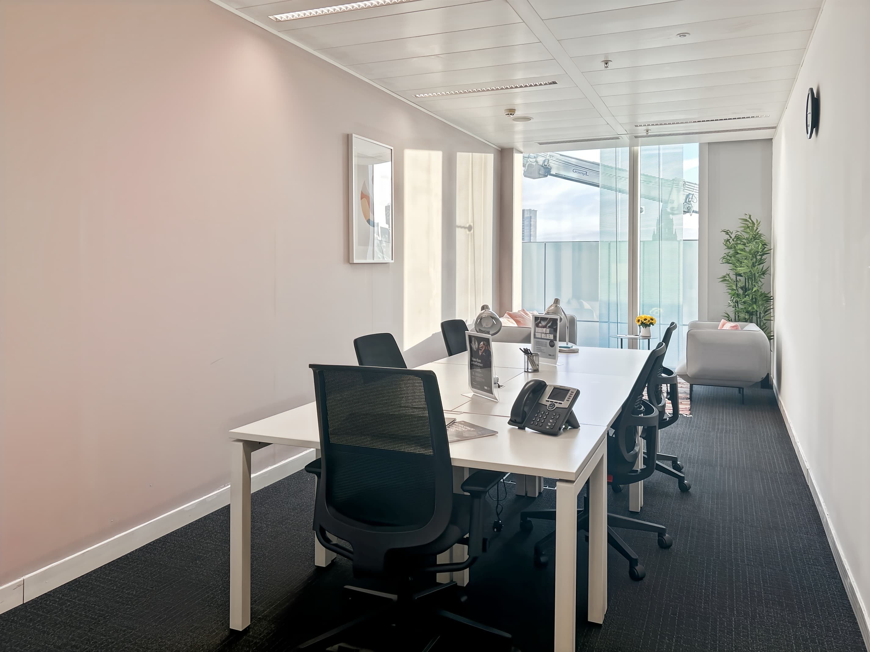 MANCHESTER, Spinningfields image 6