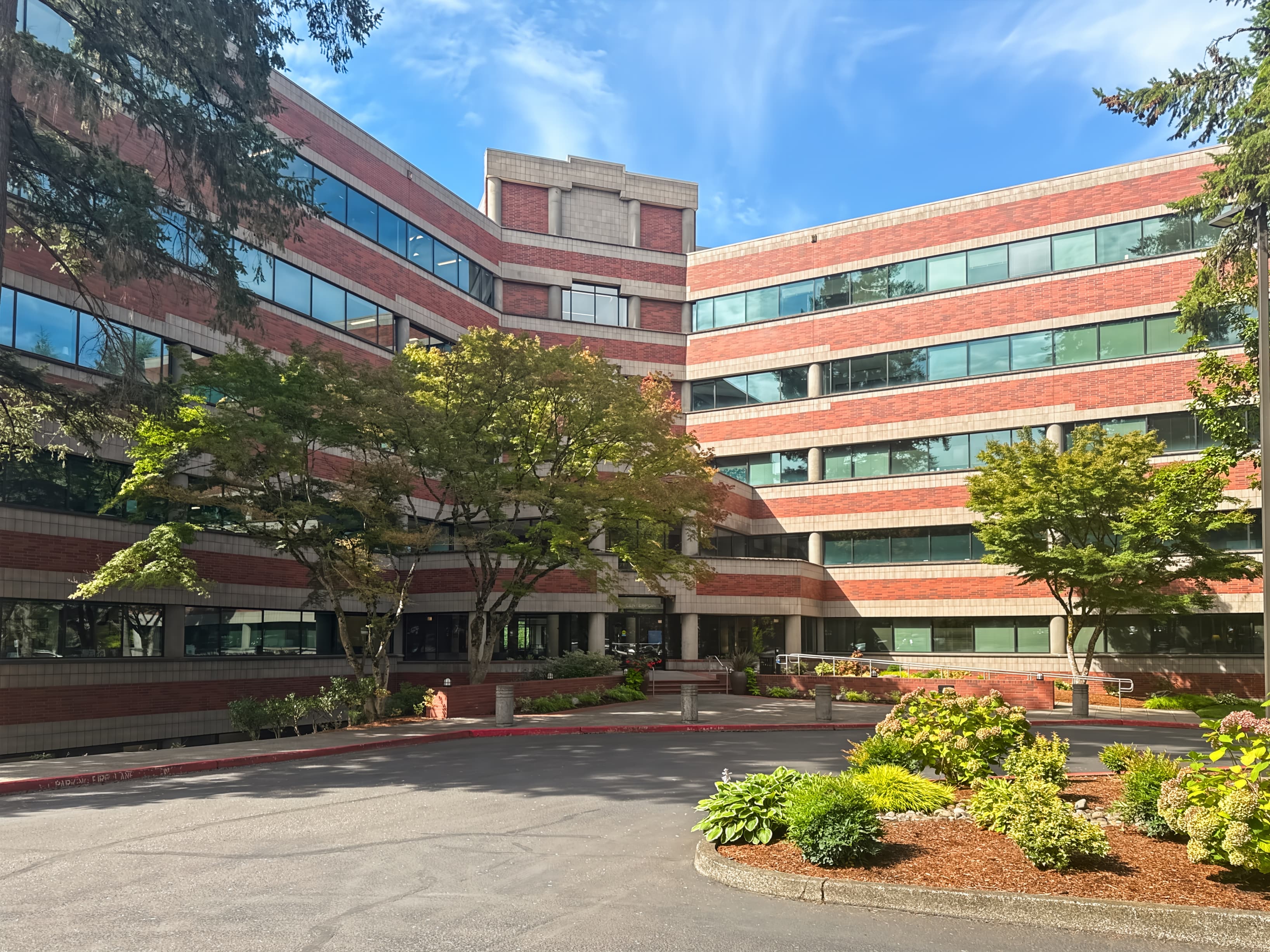 OR, Lake Oswego - Centerpointe image 12