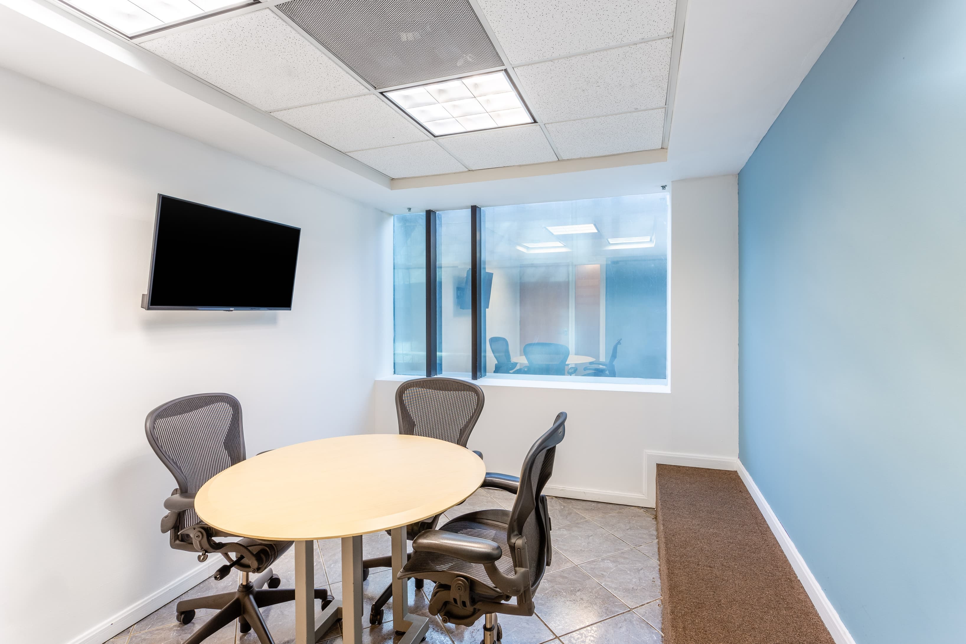 GUATEMALA, Guatemala City, Europlaza image 6