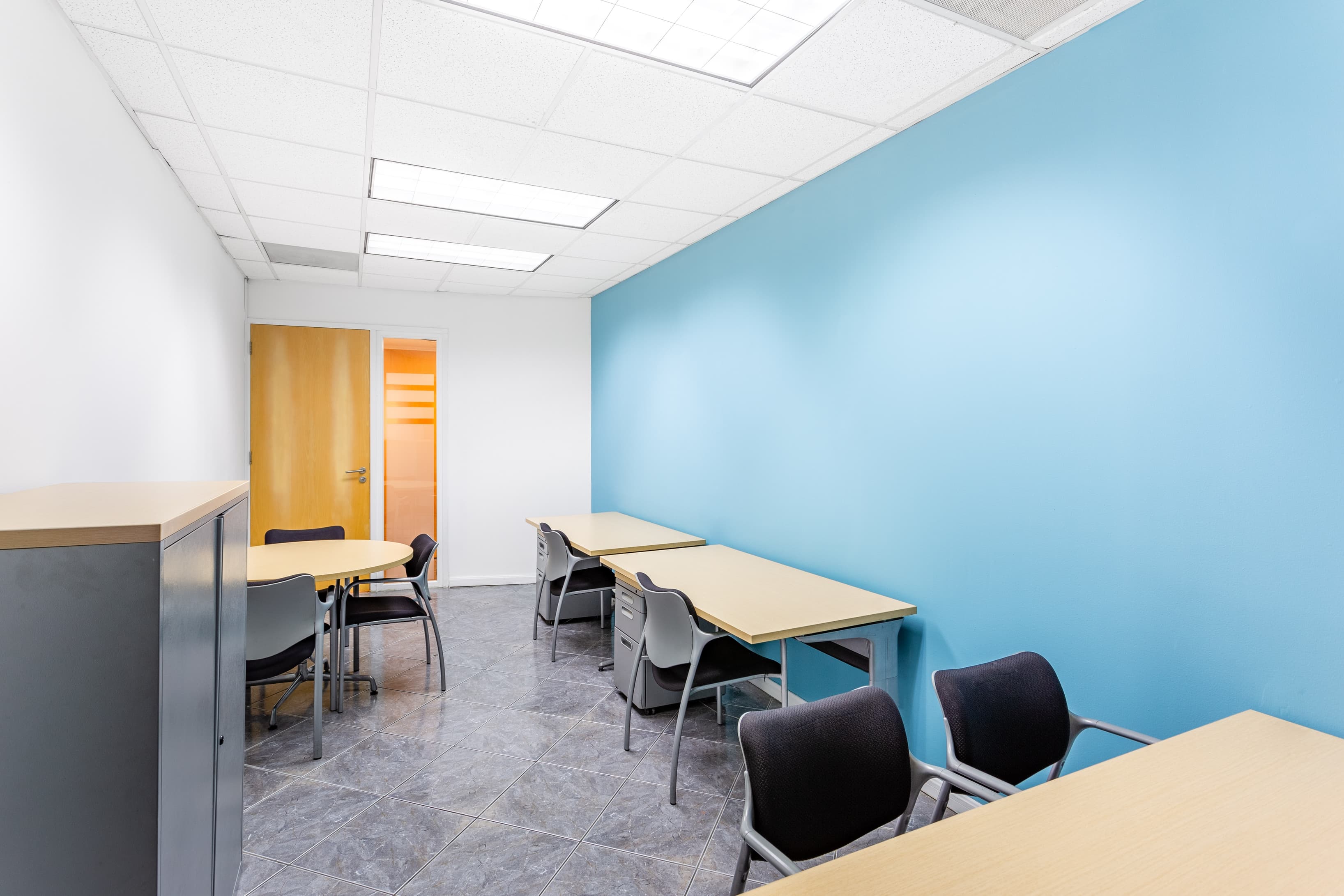 GUATEMALA, Guatemala City, Europlaza image 7