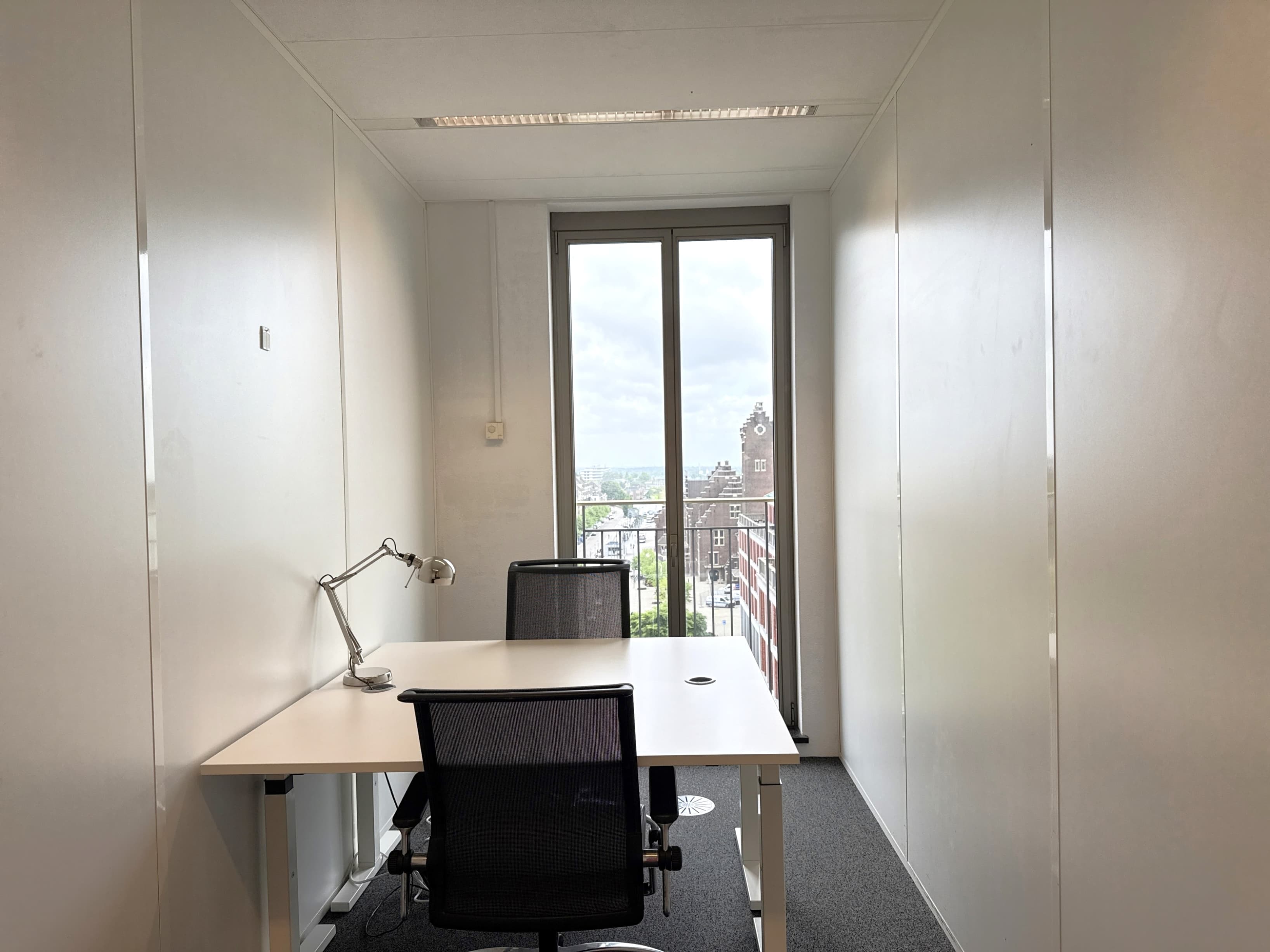 MAASTRICHT, City Centre image 13