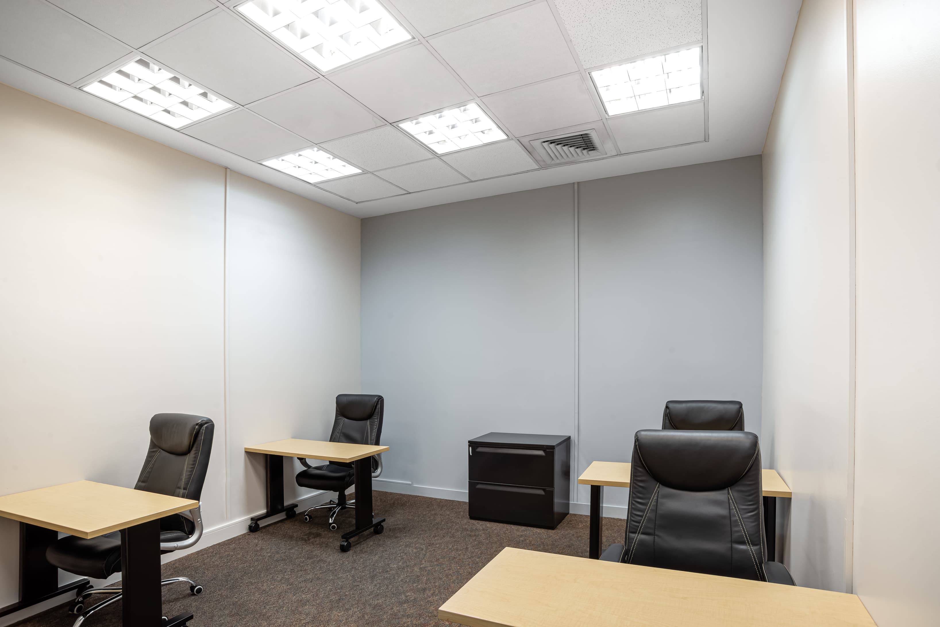 COSTA RICA, San Jose, Plaza Roble Las Terrazas image 2