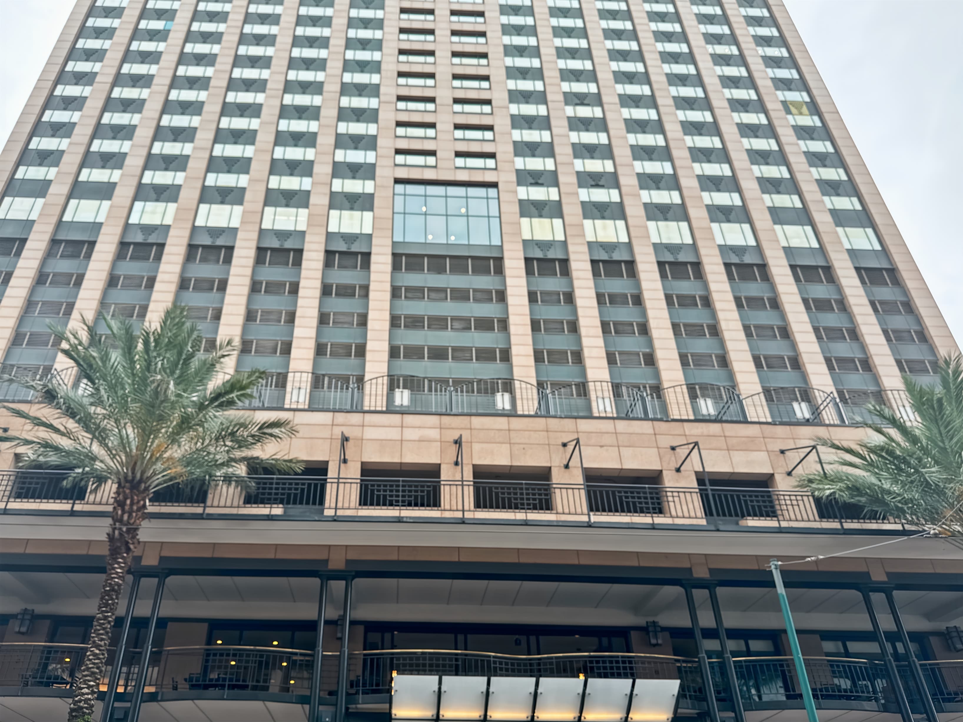 LA, New Orleans - Place St. Charles (HQ) image 10 LA, New Orleans - Place St. Charles (HQ) image 10