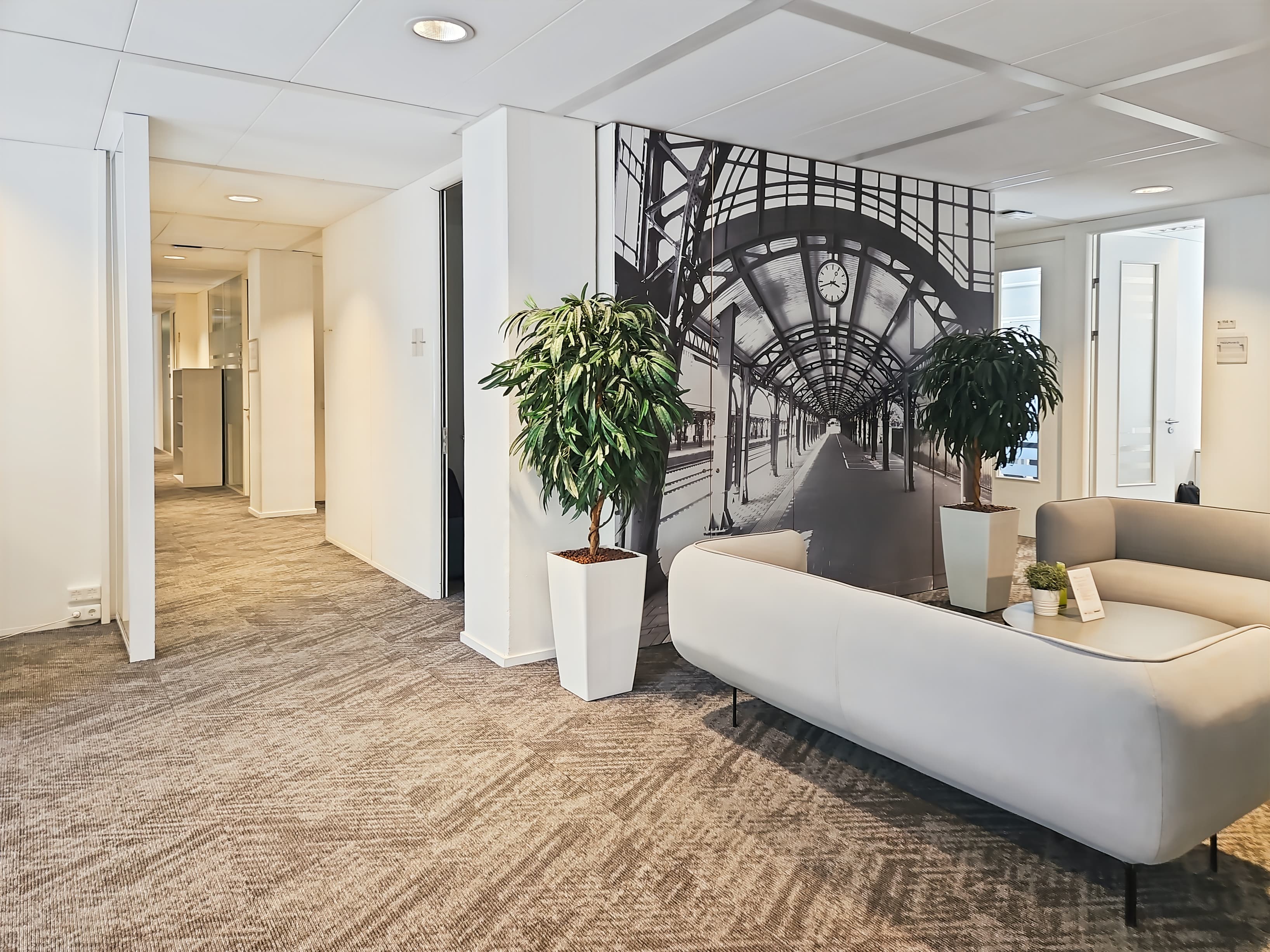 Den Bosch, Stationsplein image 1