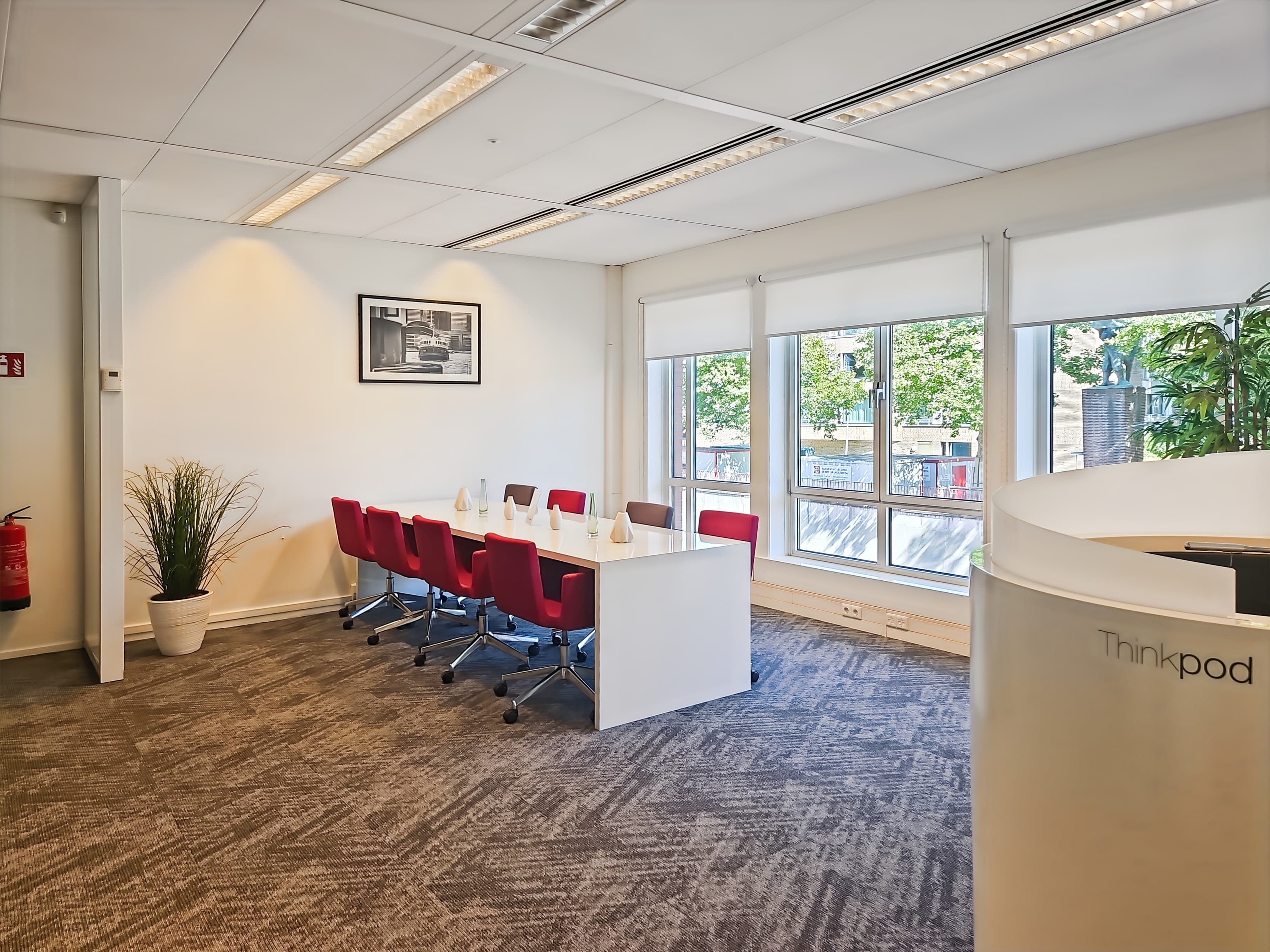 Den Bosch, Stationsplein image 10