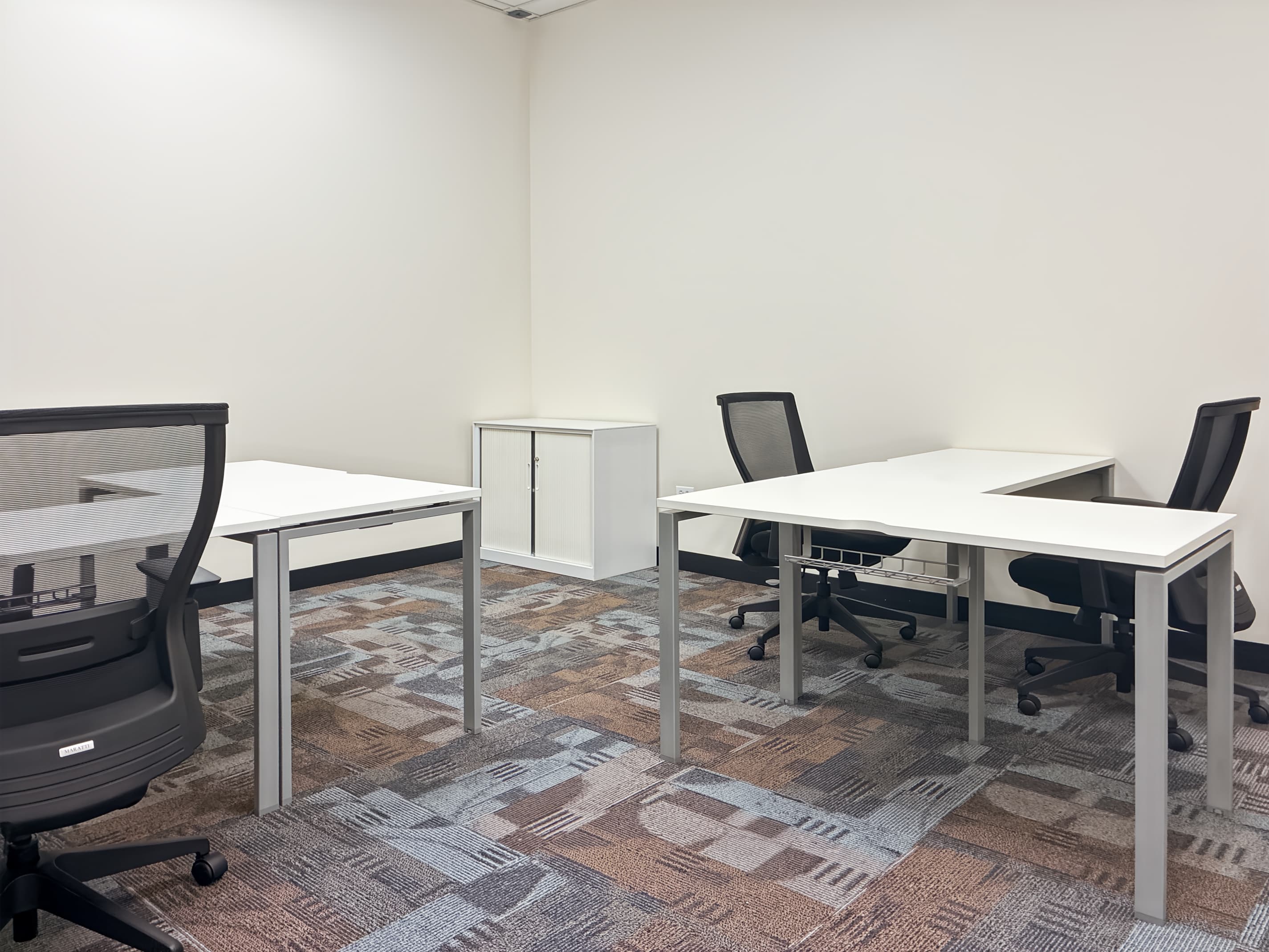 IL, St Charles - The Plaza image 1