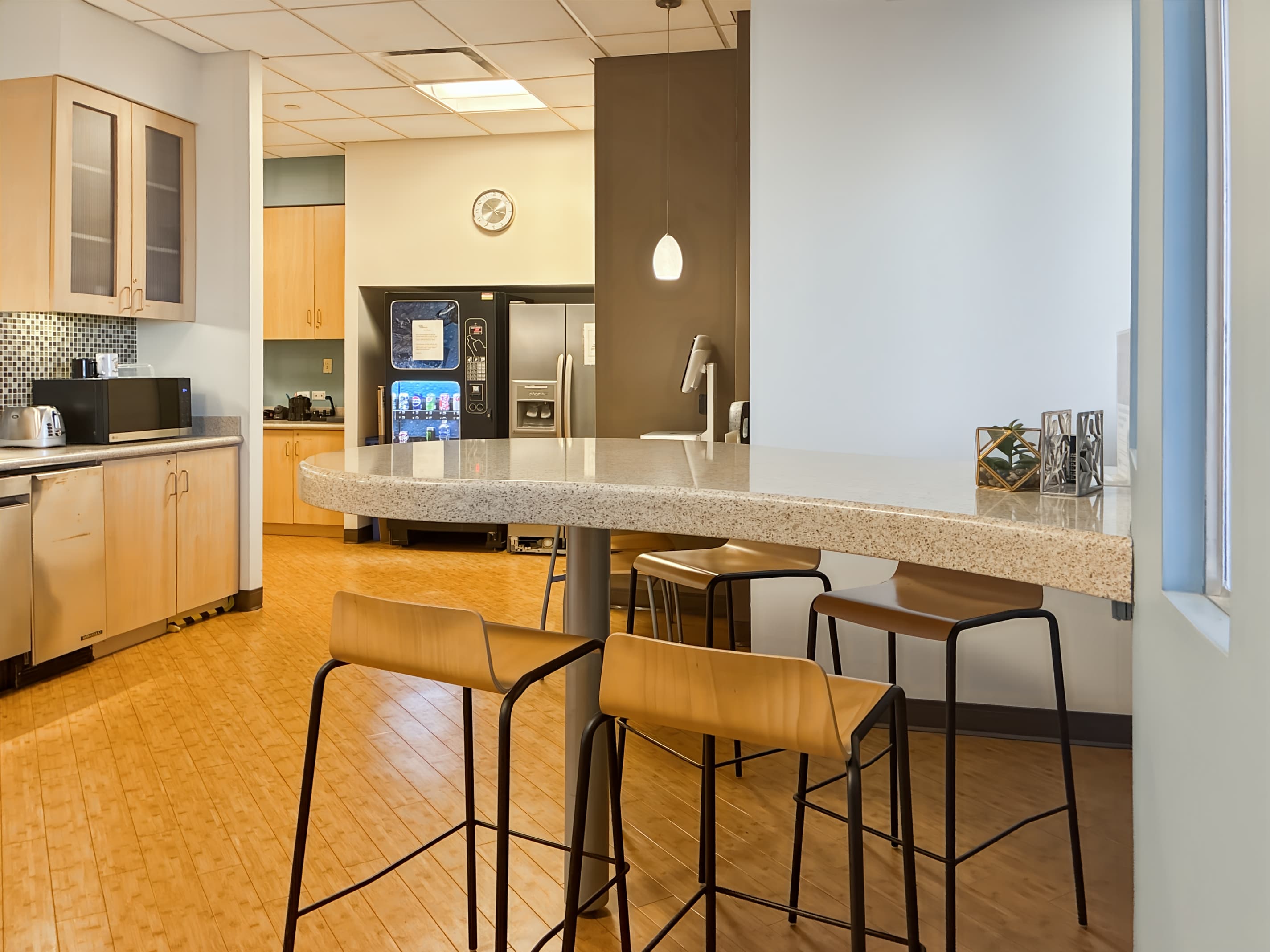 IL, St Charles - The Plaza image 7