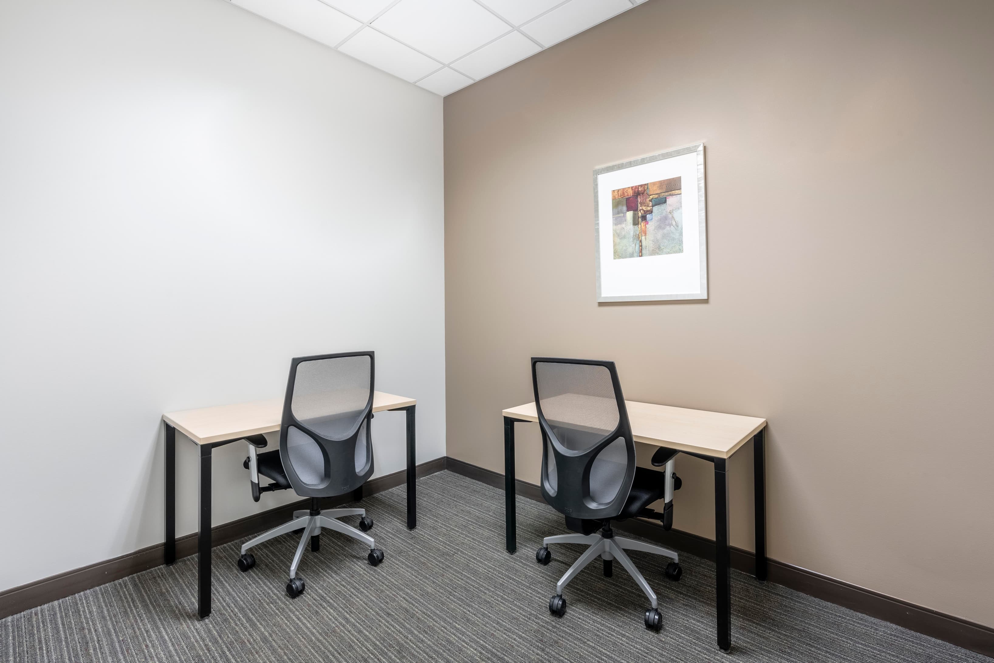 IL, St Charles - The Plaza image 4