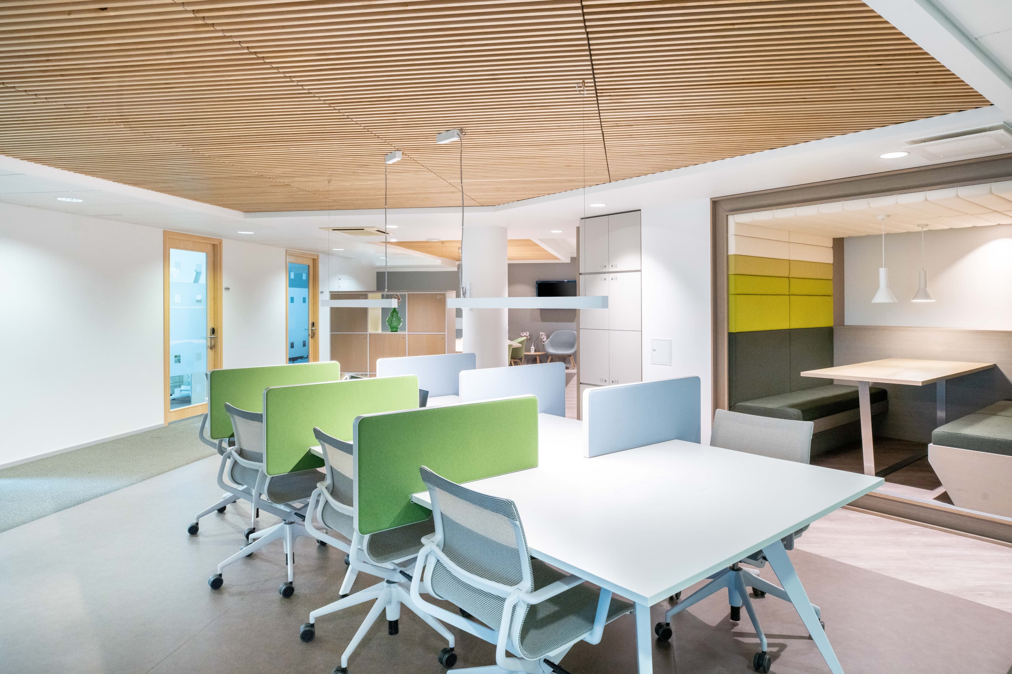 TALLINN, Metro Plaza image 1