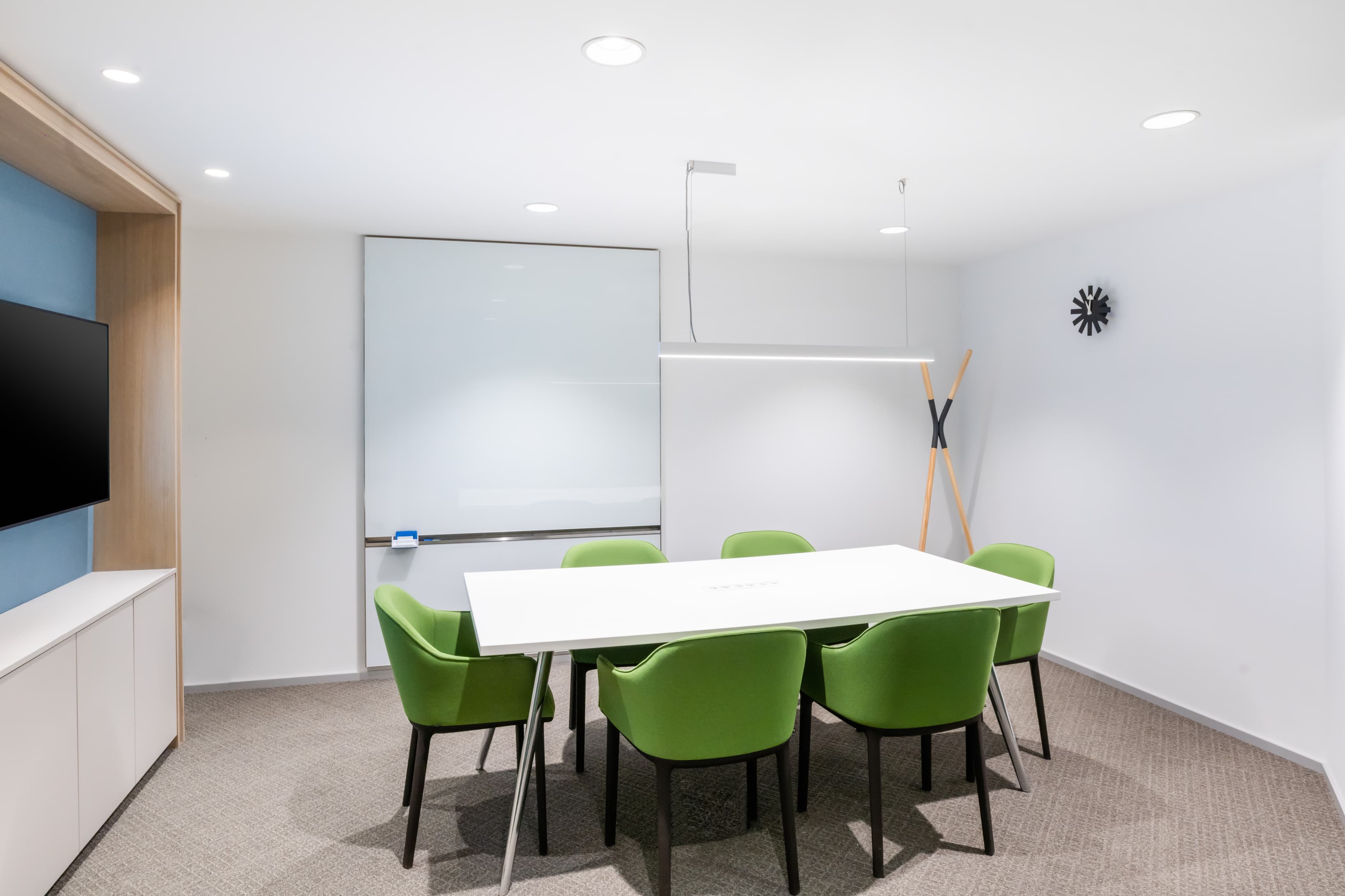 TALLINN, Metro Plaza image 9