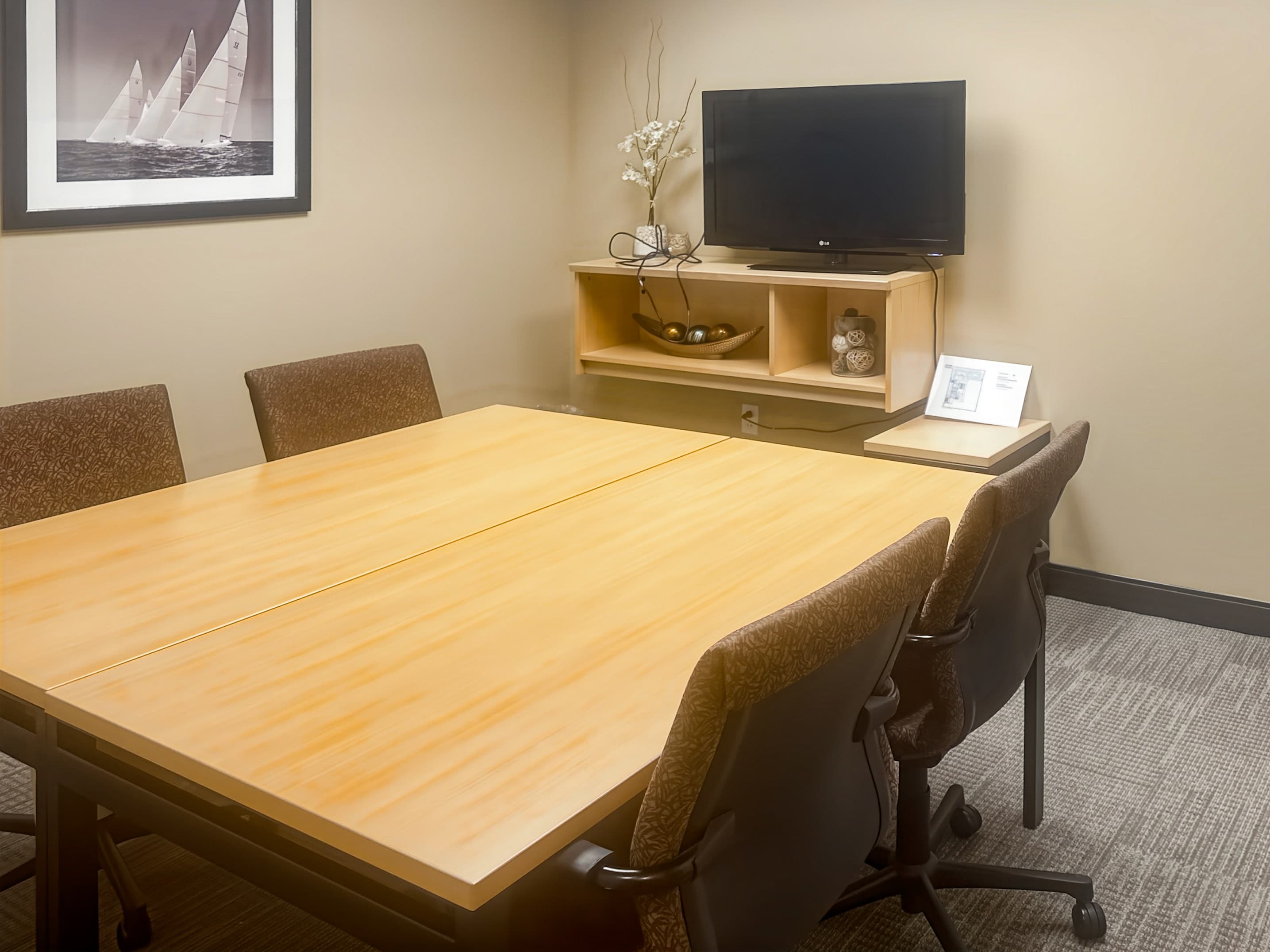 MO, Kansas City - Zona Rosa image 5